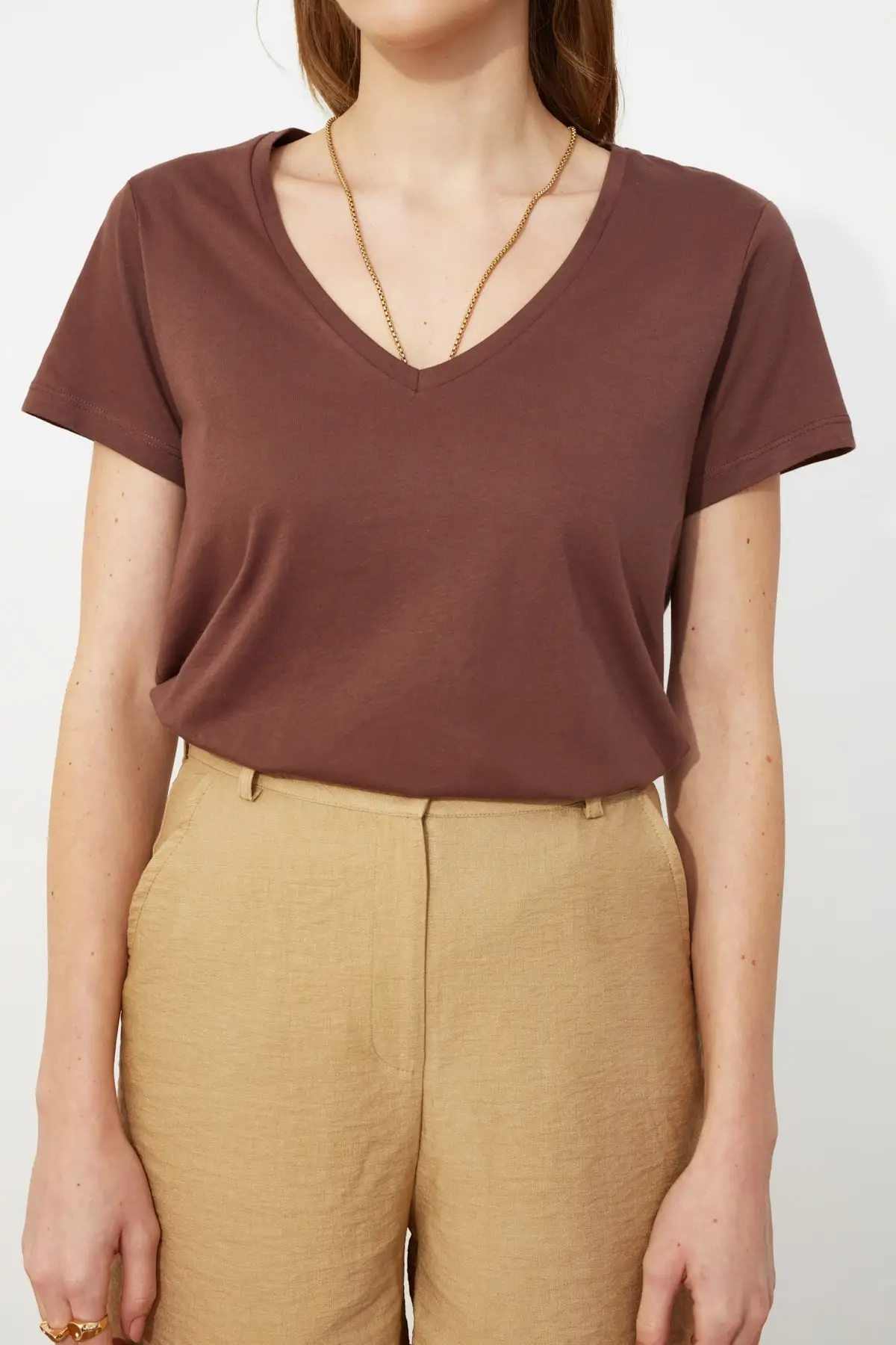 

Brown-Beige 100 Cotton Single Jersey V-Neck 2'li Package Knitted T-Shirt