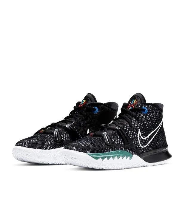 Nike Kyrie 
