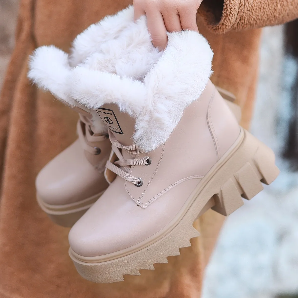 

Kaunos Female Shaggy Furry Skin Tan Winter Shoes Boots