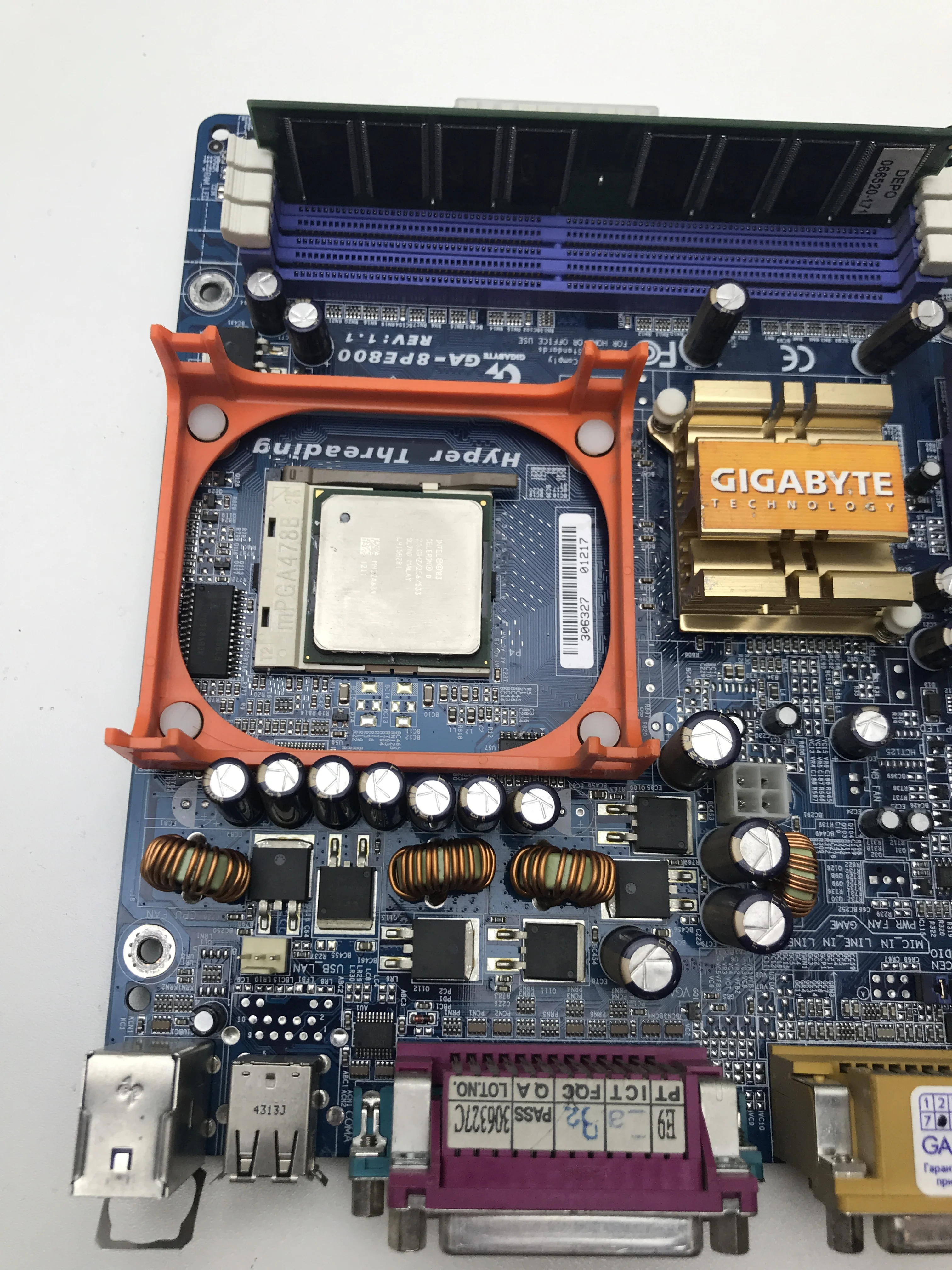 Материнская плата GIGABYTE GA-8PE800 +CPU +RAM Socket 478 | Компьютеры и офис