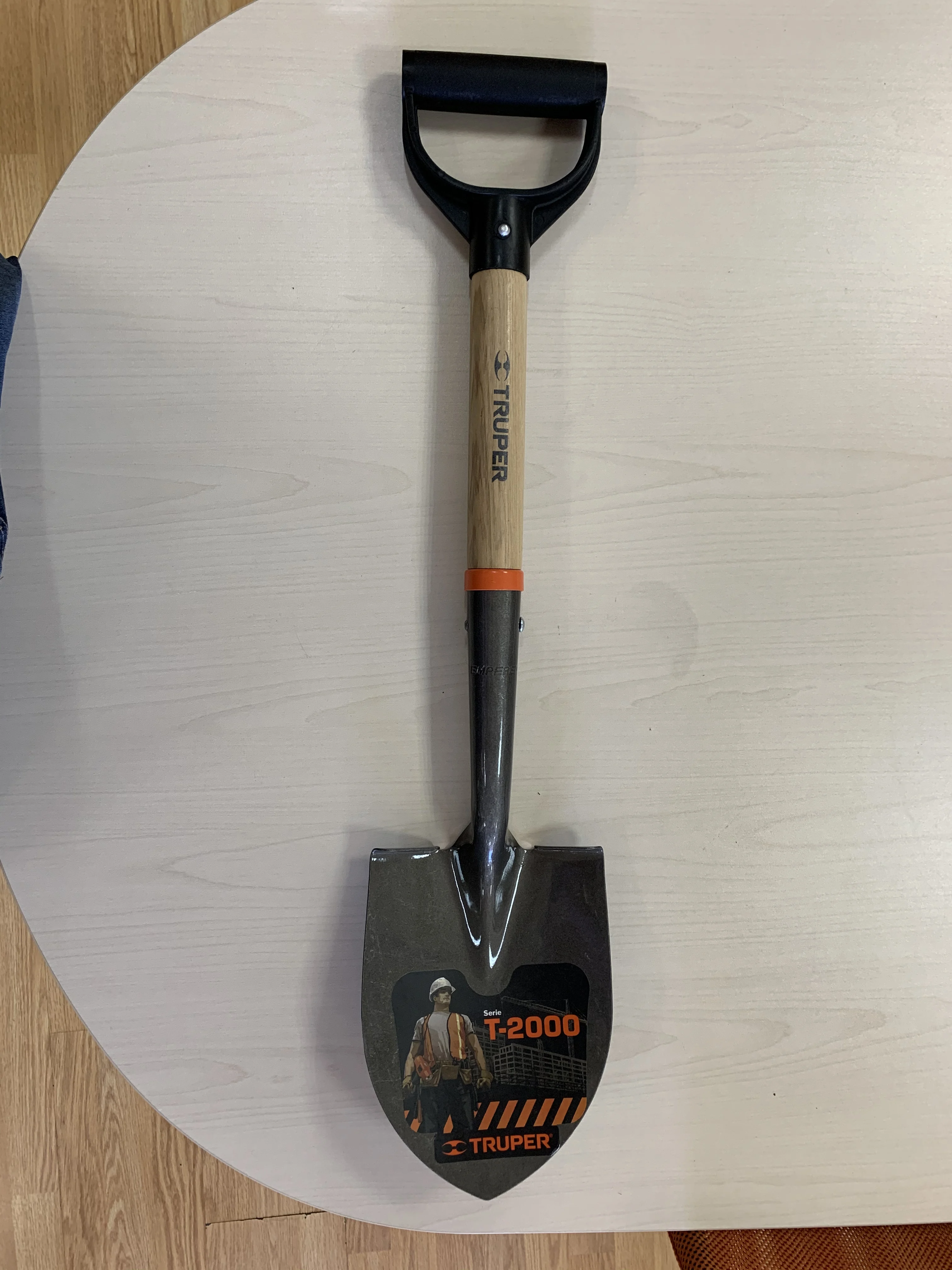 Лопата и совок Truper 17193 штыковая мини черенок деревянный(американский ясень)