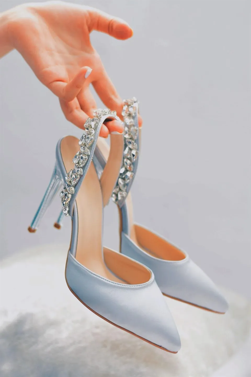 

Gents Satin Women 'S High-Heeled Shoes new season modern design stone detail high heel sexy women's fashion shoes