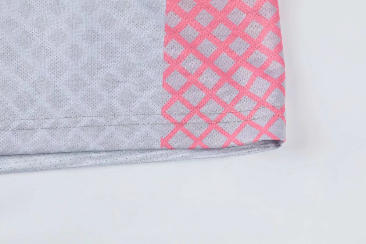 

Sportswear & Accessories