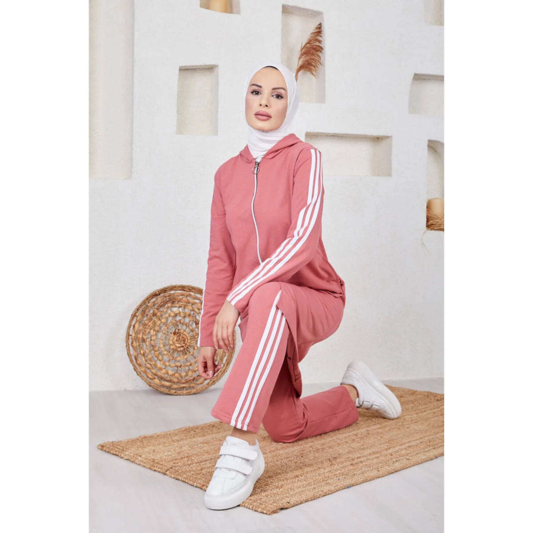

2 Piece Women's Sports Set Eid Ramadan Mubarak Zipper Tracksuit Set Long Tunic and Pant Sportive Fitness Muslim Set Turkey Dubai