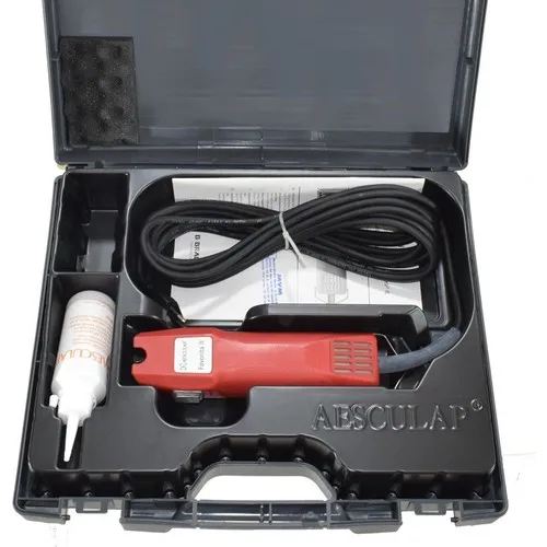 

Braun Aesculap Favorita 2 Kedi Kpek Tra Makinesi + 7 mm Bak