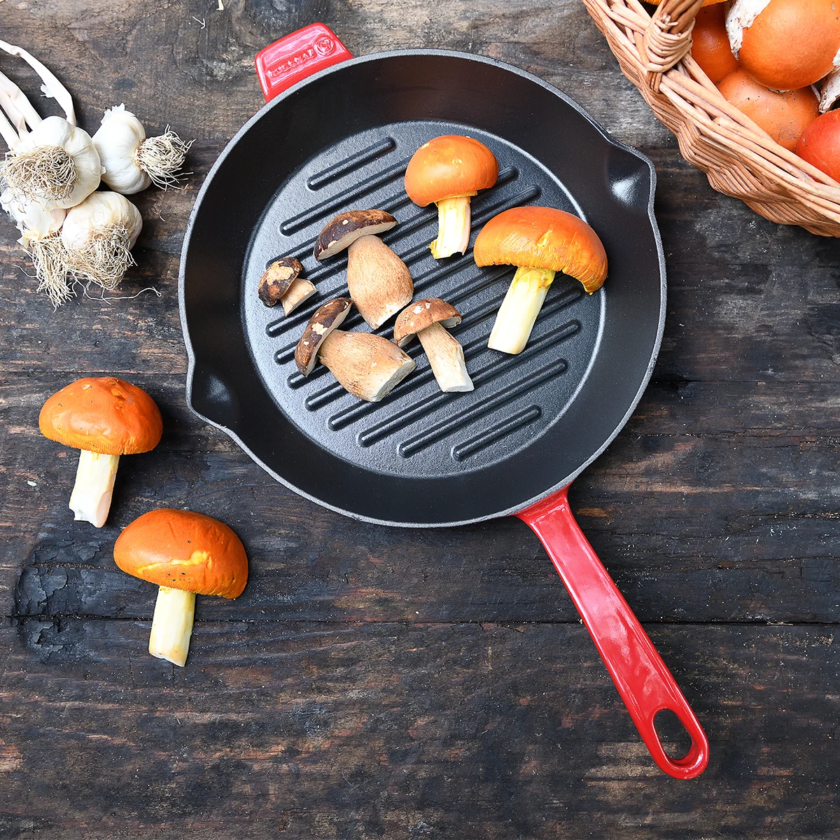 Сковорода Из чугуна с металлической ручкой 28 см|Сковороды| |