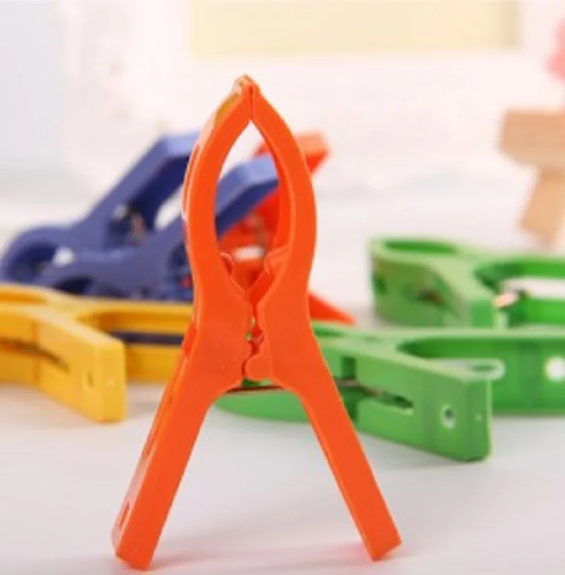 New 8pcs Plastic Color Clothes Pegs Beach Towel Clamp Laundry Pins Large Size Drying Racks Retaining Clip Organization | Дом и сад