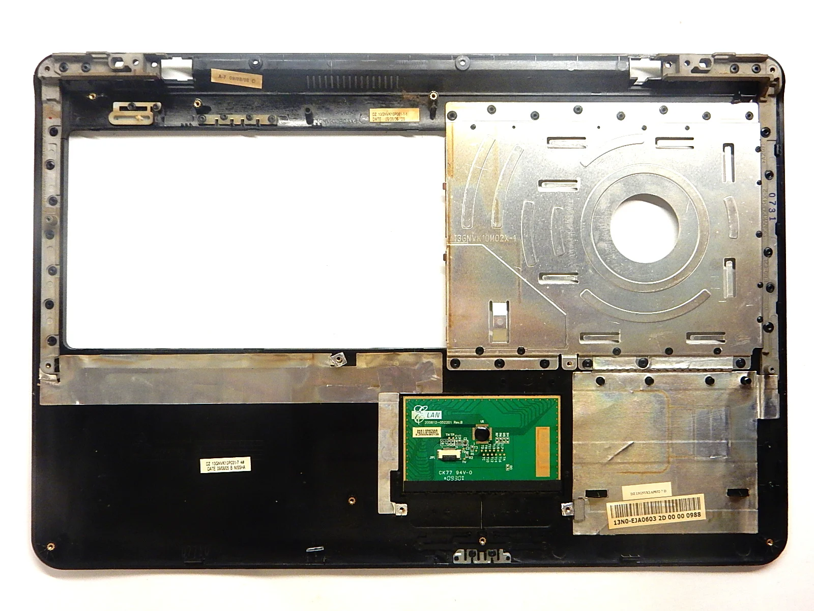 Корпус верхняя часть (палмрест) 13GNNVK10P031 13GNVK1XP03X-X Asus K50I K50 K50IJ-1A K50AF K50ID K50IP-1A K50IL-1A |