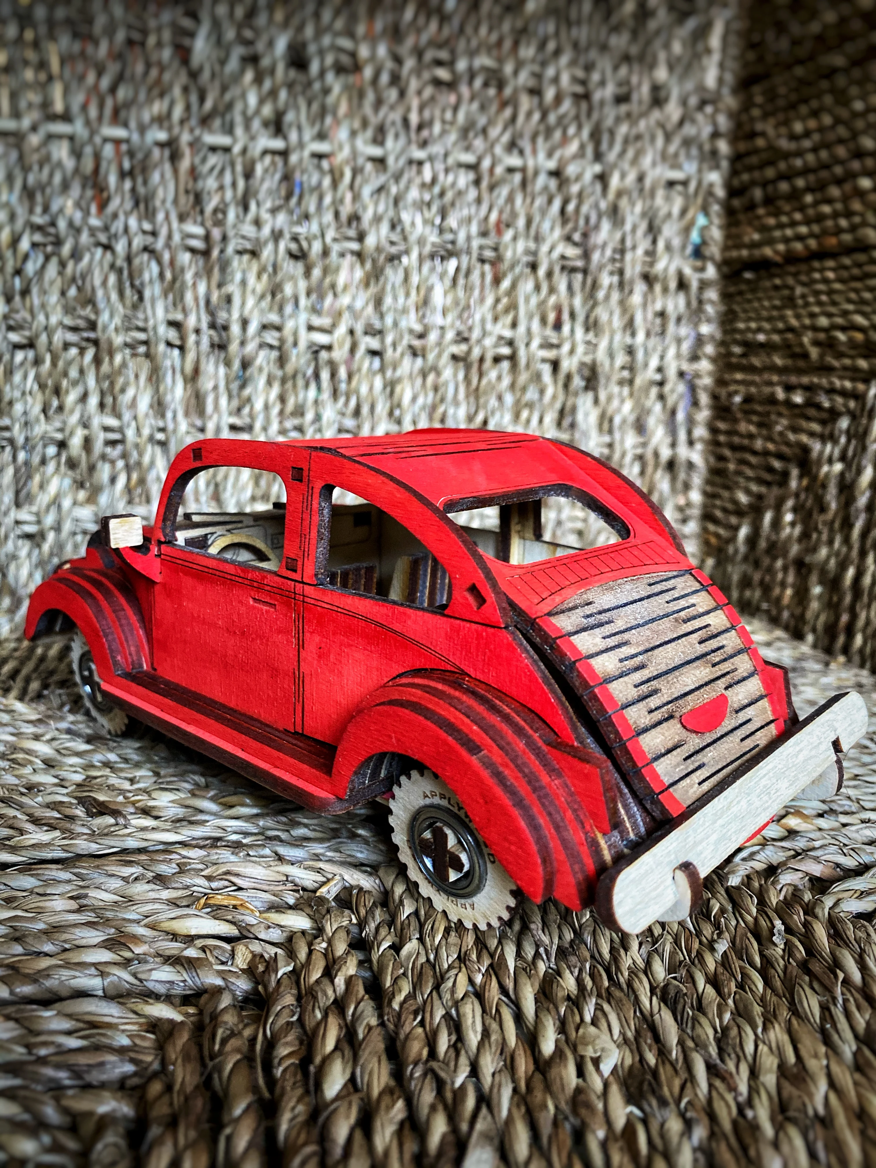 Фольксваген жук vw beetle kafer деревянная игрушка ручной работы |