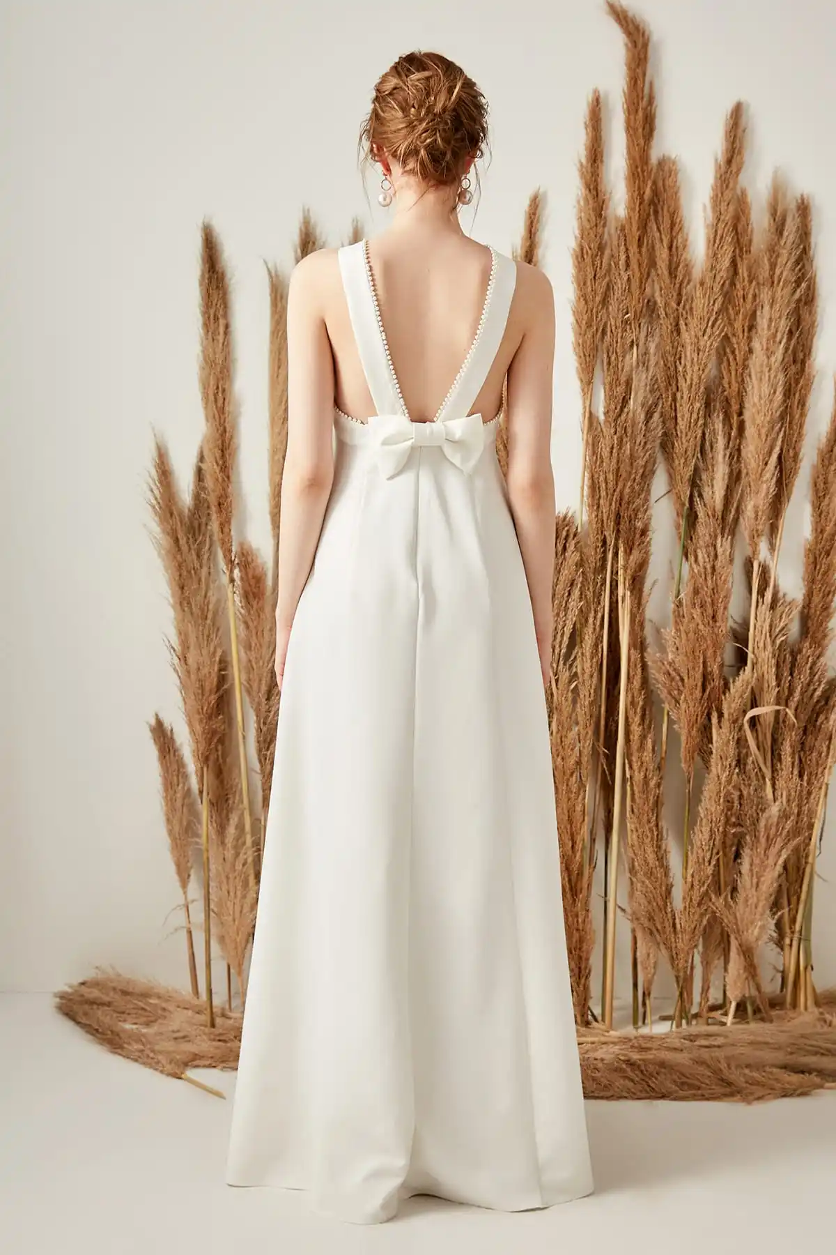 Trendyol жемчужное вечернее платье TPRSS19BB0362