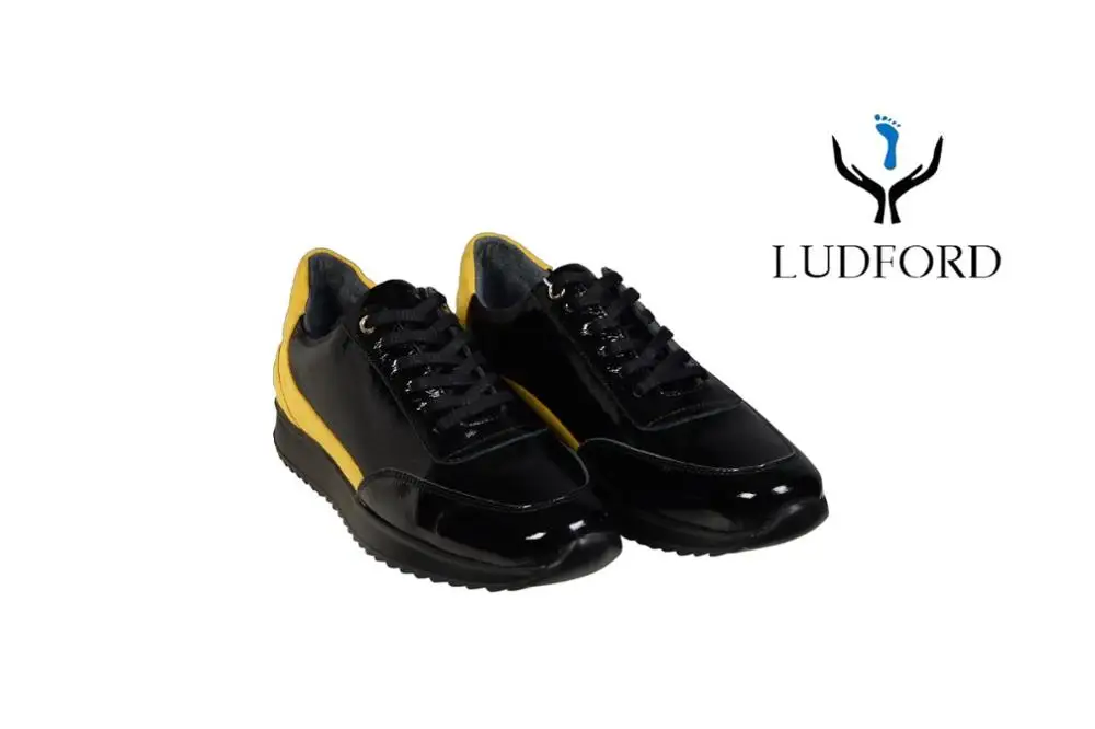 

Men Sneakers Shoes Black Yellow Patent Leather New Design Comfortable Stylish Casual Sports Gentlemen Fashion Soft 2020 Boy