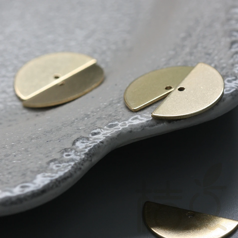 Цельный латунный лунный звено полумесяц Геометрия полукруг 21x10 5 мм (4026C F 175)|Шармы|