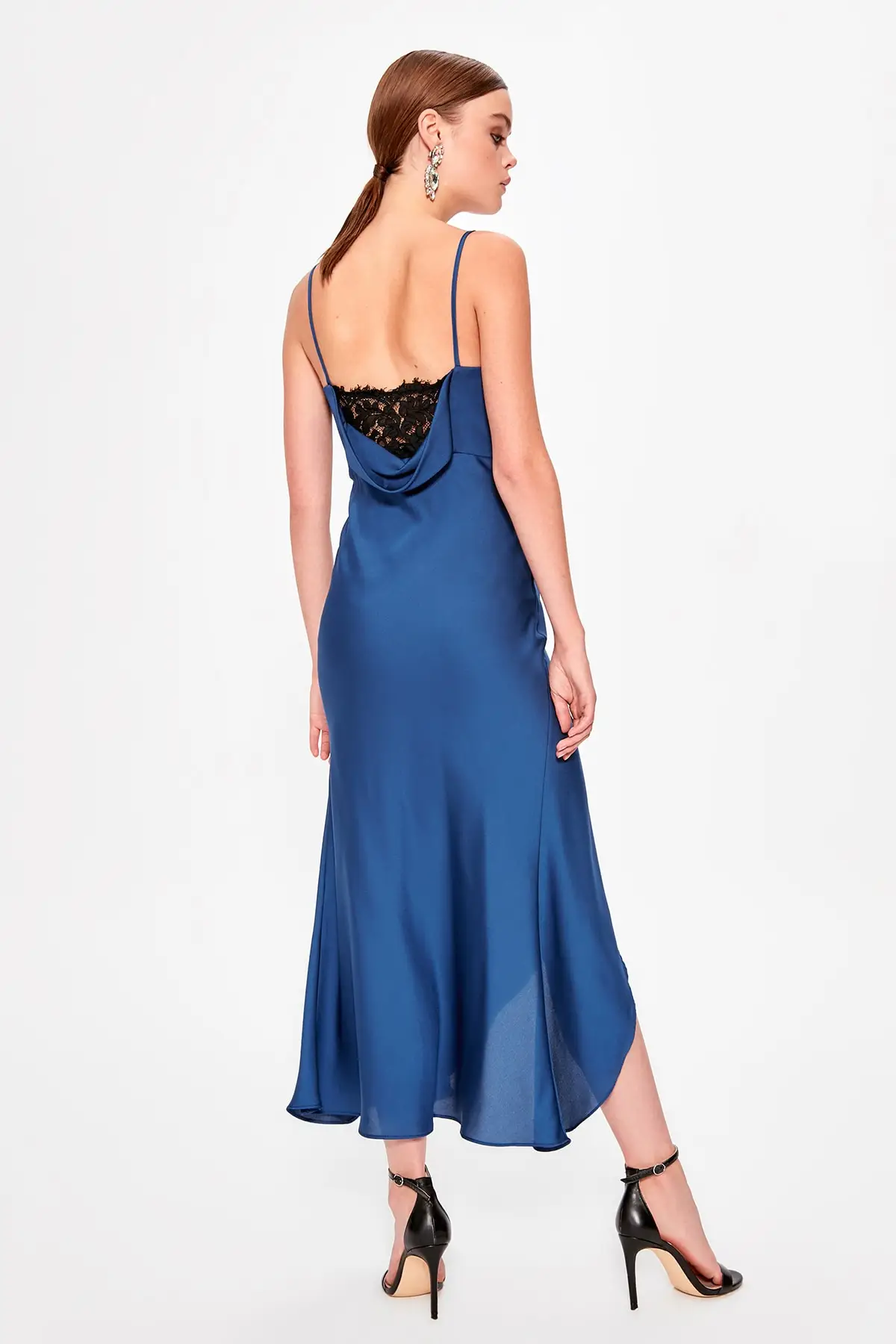Trendyol синий Воронка кружева детали TPRSS19EL0569