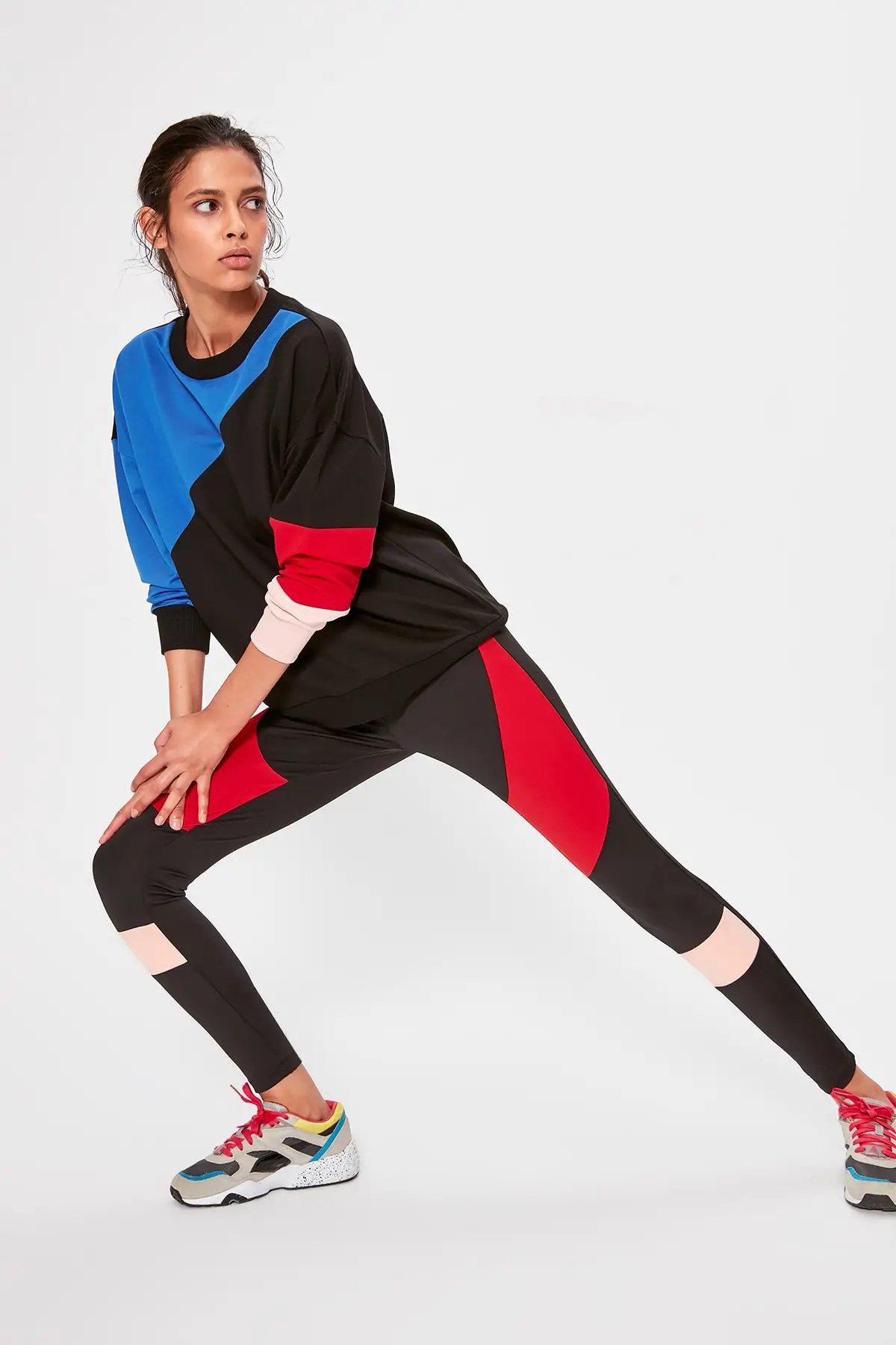 Trendyol спортивные Леггинсы с цветными блоками TWOAW20TA0037 | Женская одежда