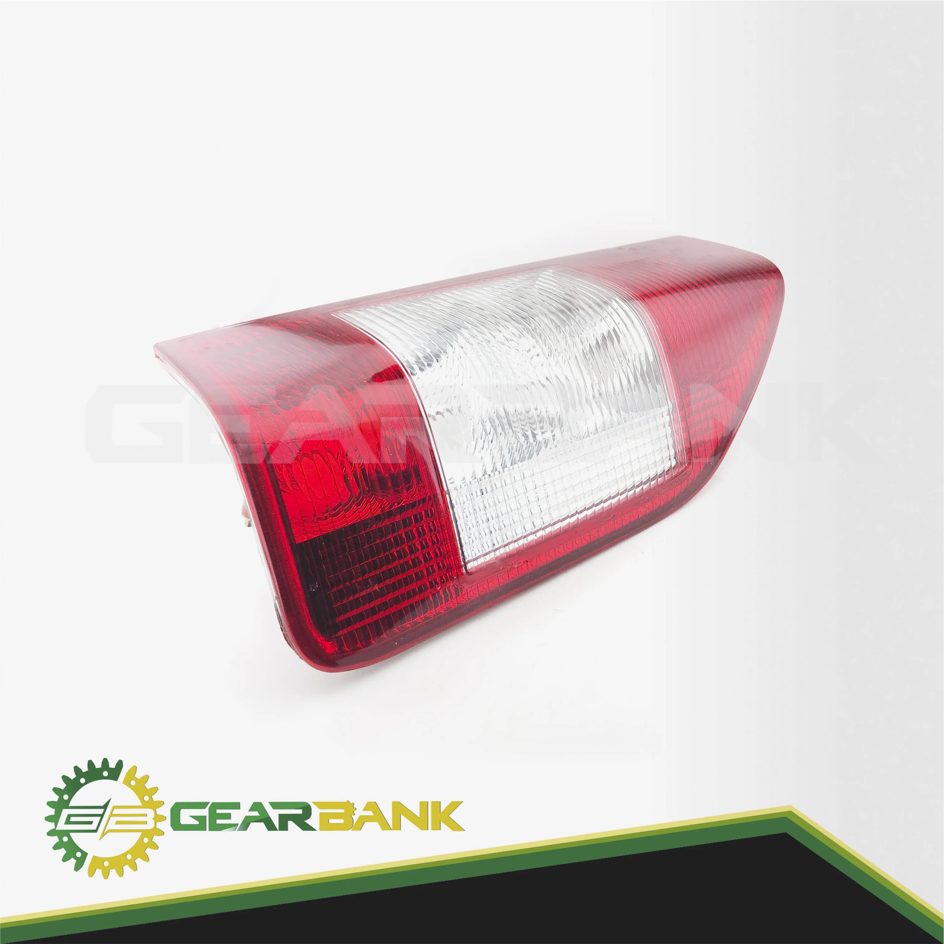 

W901 Arka Stop Sağ, Eski Model Referans Oem : 0008260856