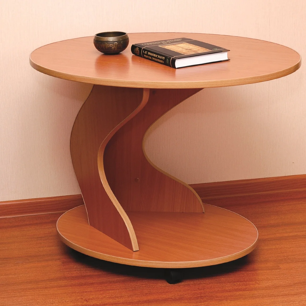 Передвижной журнальный стол Савва на колесиках.