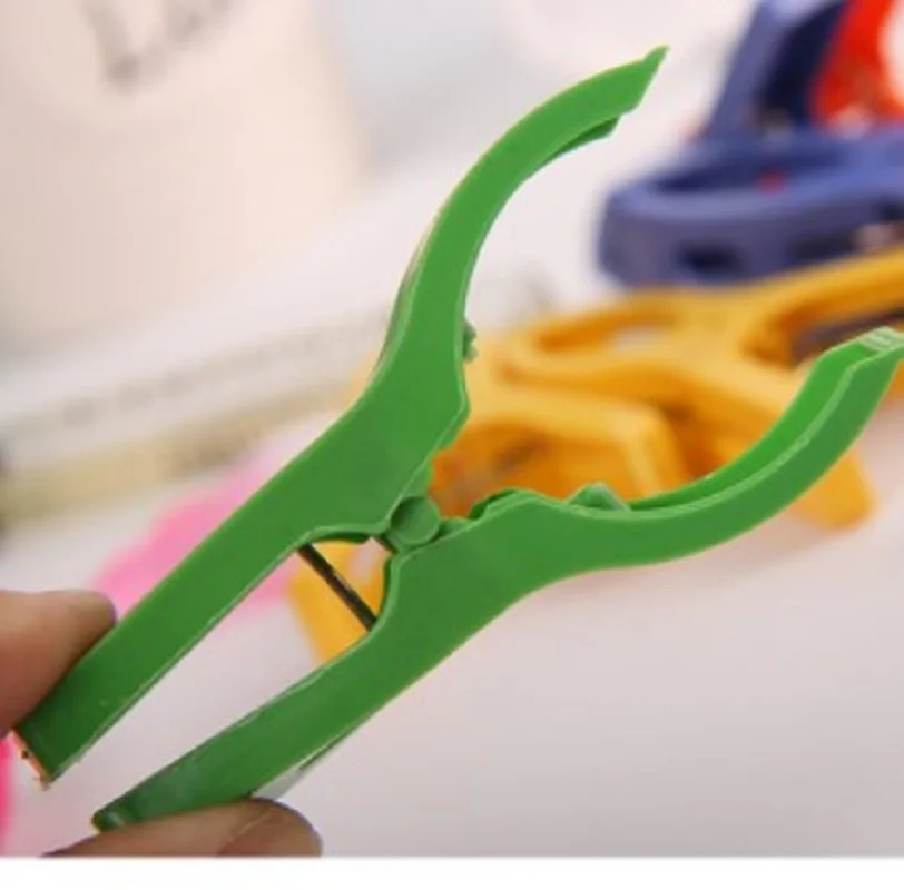 New 8pcs Plastic Color Clothes Pegs Beach Towel Clamp Laundry Pins Large Size Drying Racks Retaining Clip Organization | Дом и сад