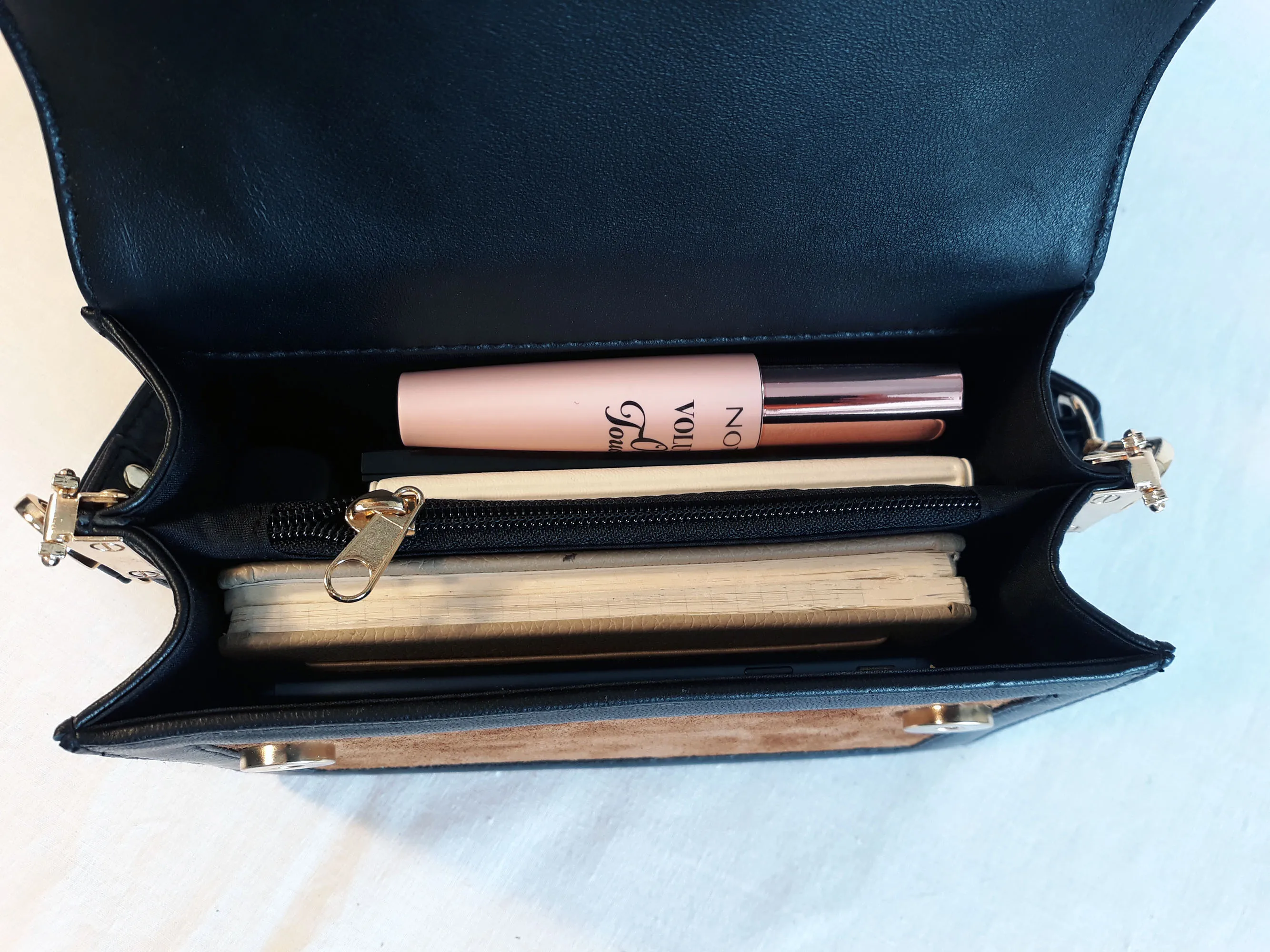 Повседневная Сумка-тоут из натуральной кожи ягненка |