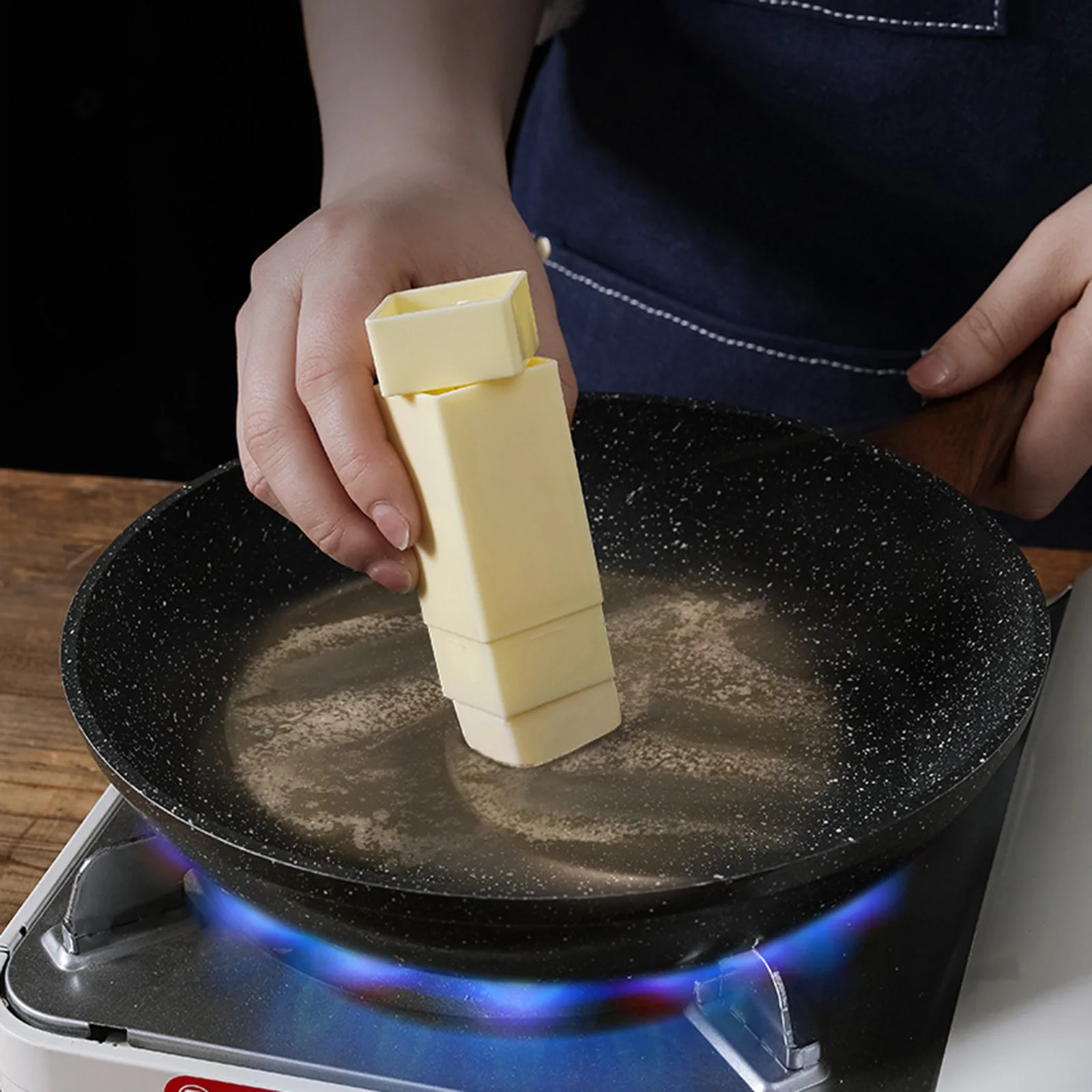 

Handy Butter Spreader Holders Roller Sticks Corncob with Lid Butter Dispenser Gadget Kitchen Baking Tools Cheese Keeper Case
