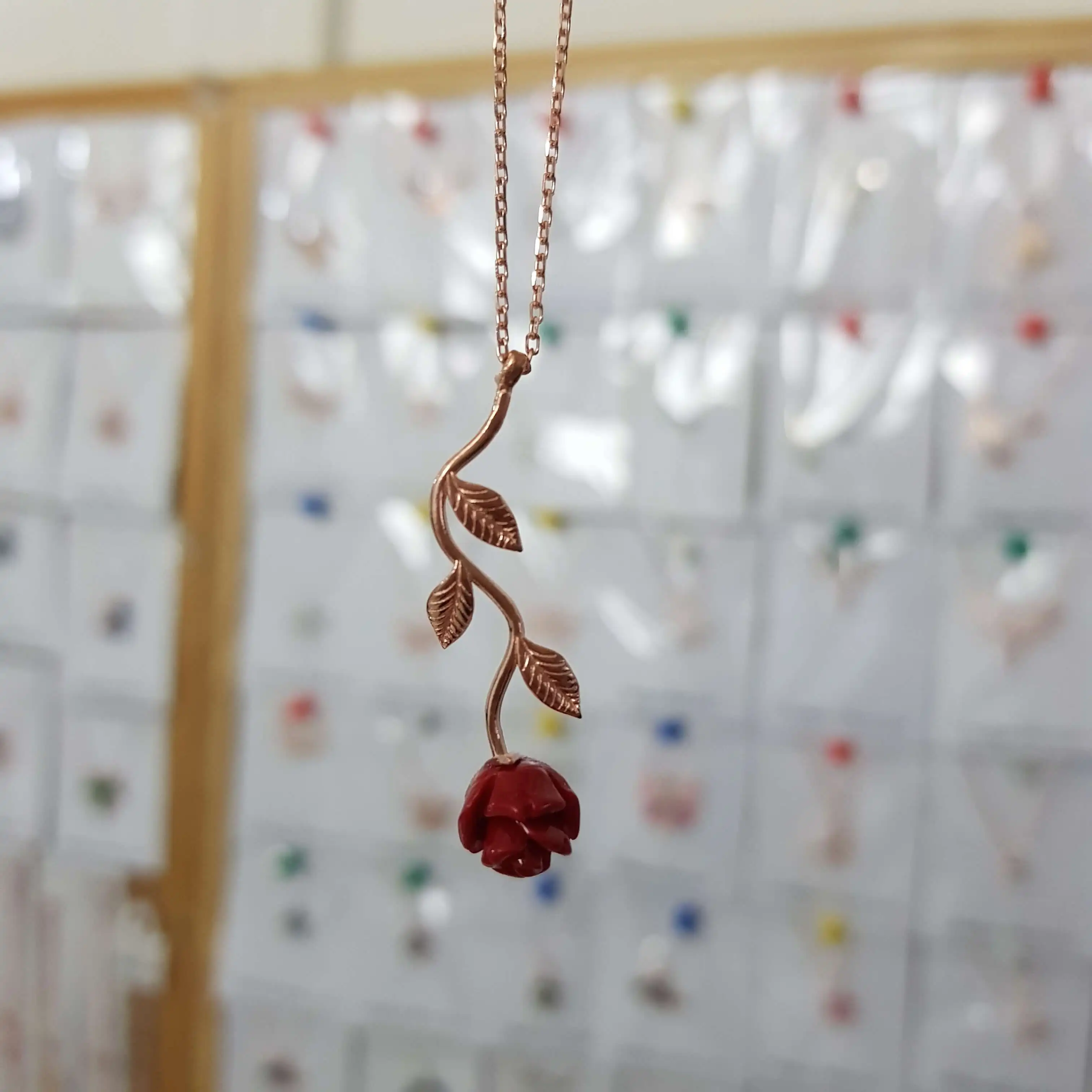 Collier en argent Sterling 925 pour femmes, pendentif en pierre de Zircon Rose rouge, cadeau d'anniversaire, précieux, élégant, chaîne de luxe Cool