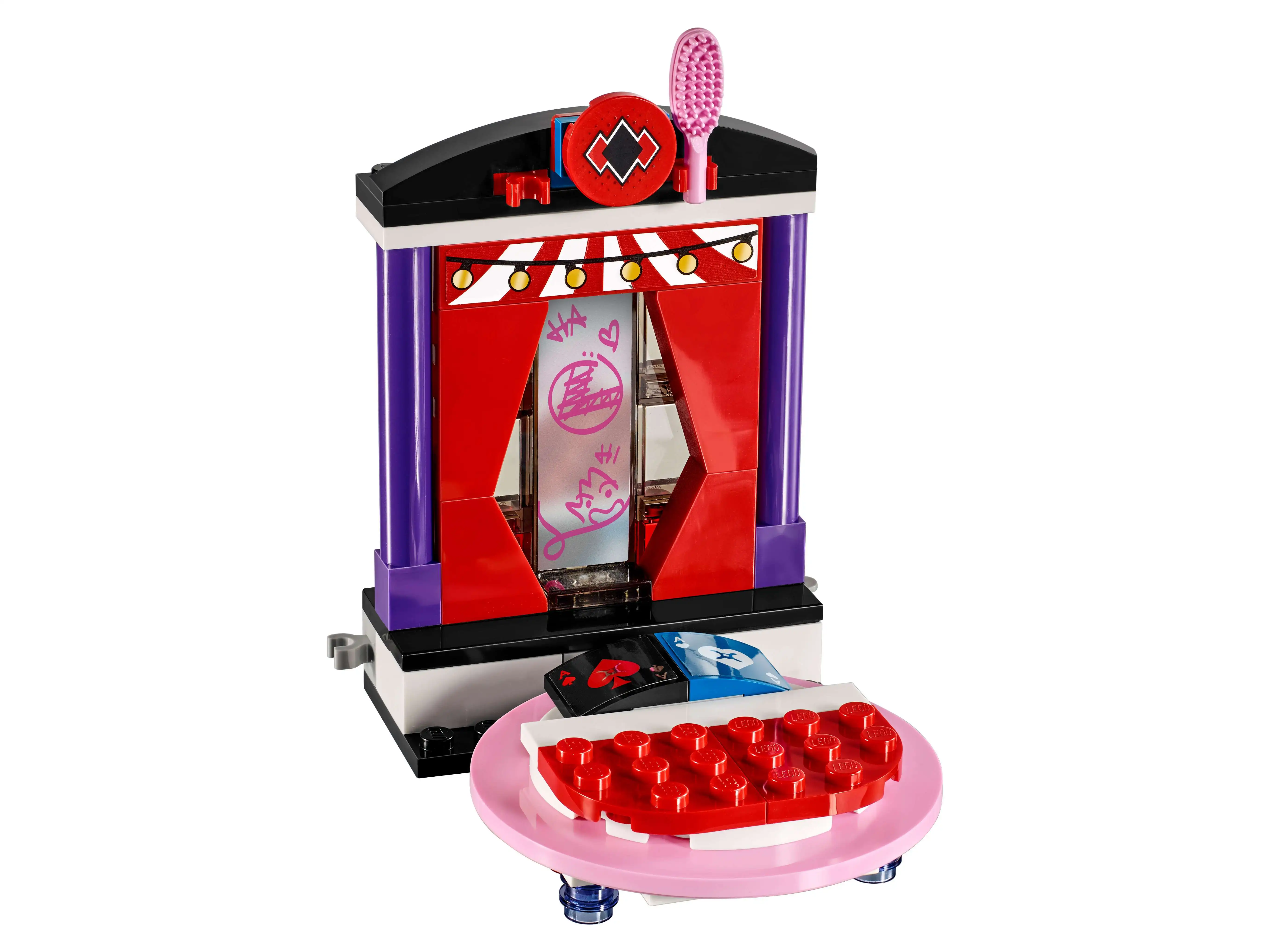Конструктор LEGO Супергёрлз Бэтгёрл Дом Харли Квинн™ | Игрушки и хобби