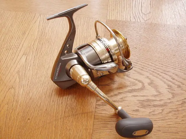Катушка безынерционная силовая DAIWA Catalina 4000 H | Спорт и развлечения