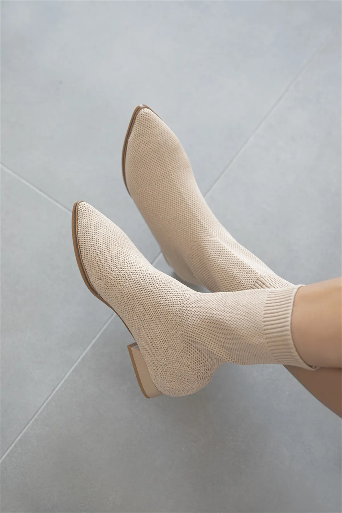 Knitwear Boots Winter new sock boots 2022 women's shoes Martin boots thick heel pointed net red short boots women shoes