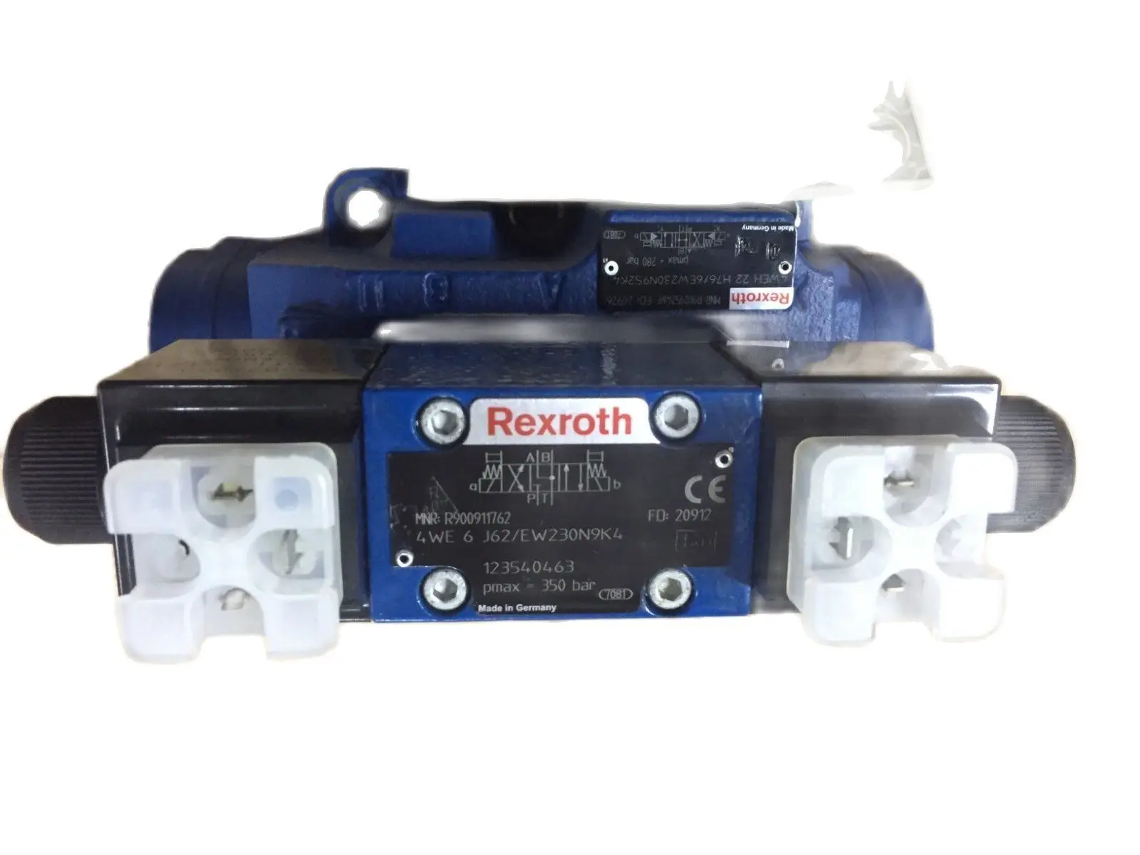 

Клапан 4WEH22H76/6EW230N9S2K4 REXROTH R900952469 4WEH 22 H7X/6EW230N9S2K4