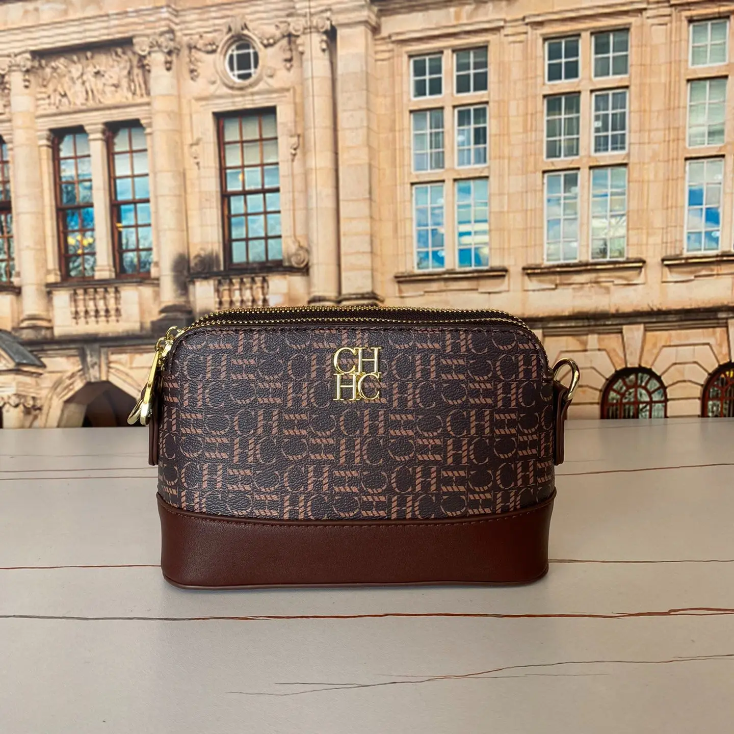 

Новинка 2022, классическая женская сумка 100% CHCH HCHC с винтажным принтом букв, модная ручная Диагональная Сумка, Очаровательная роскошная сумка ...