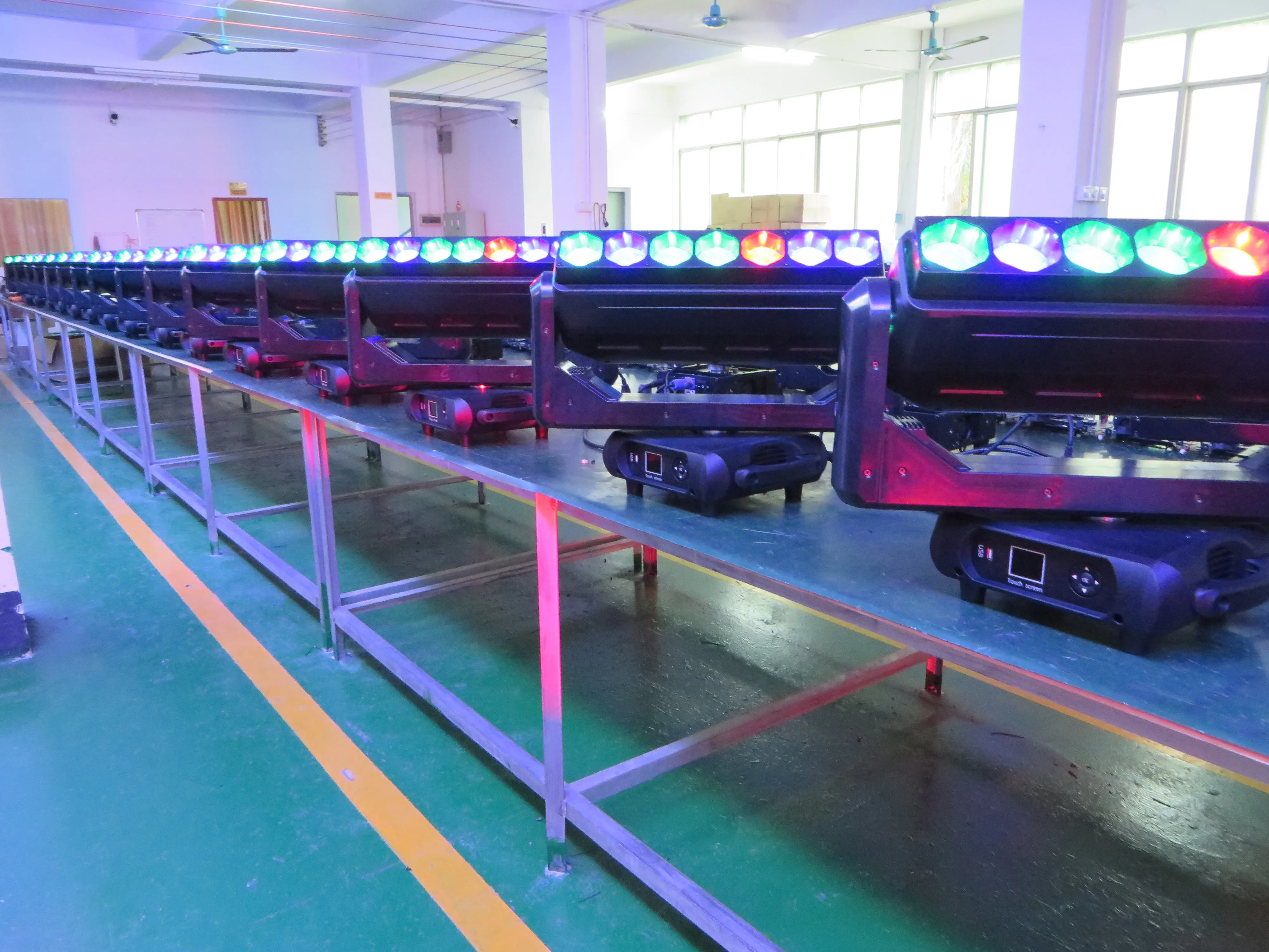 New Arrival Concert 7*40W 4in1 RGBW ZOOM Wash LED Moving Head Light Stage Disco With Channels DJ Lighting | Освещение