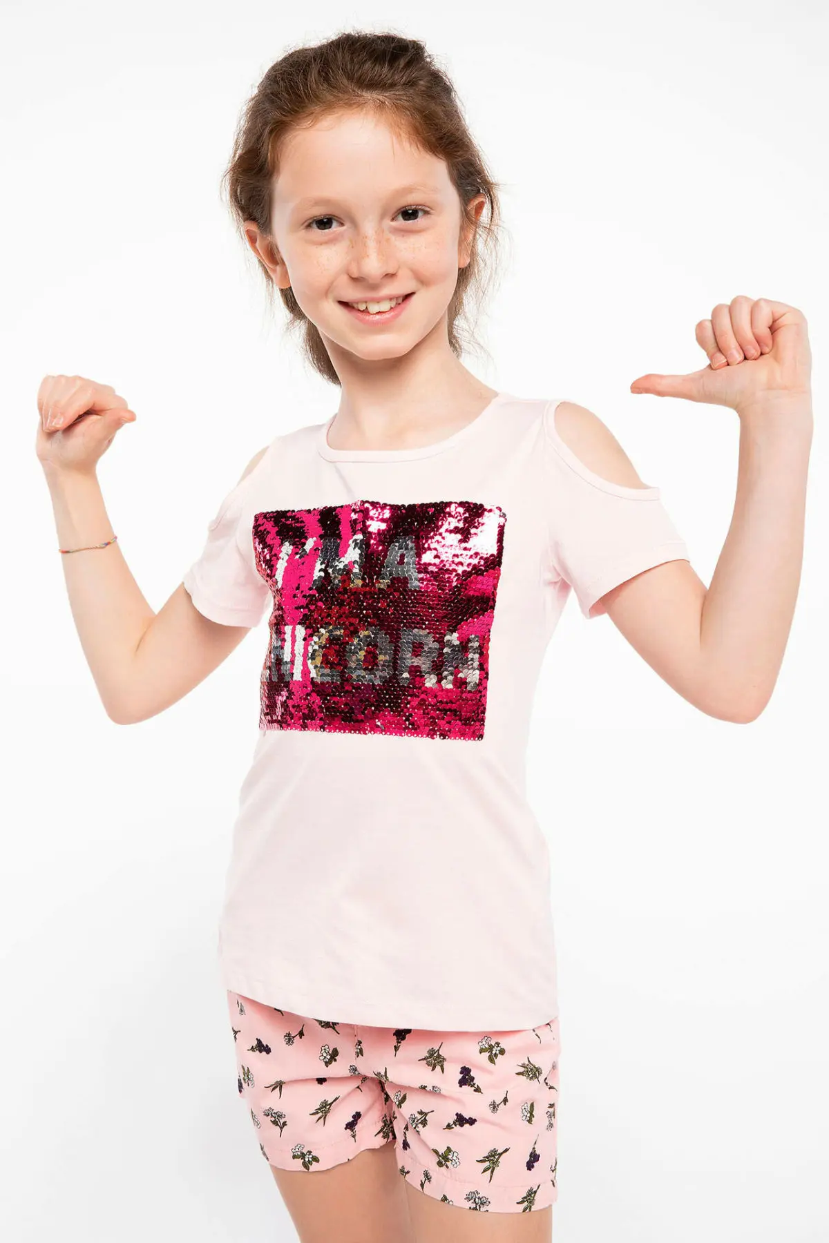 DeFacto/Новая летняя модная футболка с круглым вырезом и короткими рукавами для