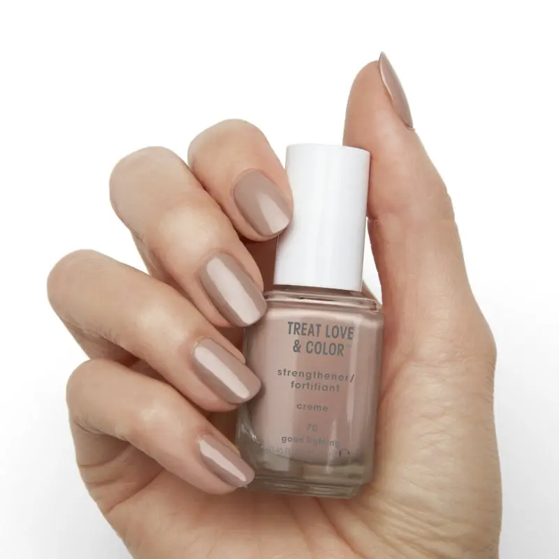 Essie Лак для ногтей &quotTreat&ampLove&quot ухаживающий и укрепляющий оттенок 70 Good Lighting 13.5