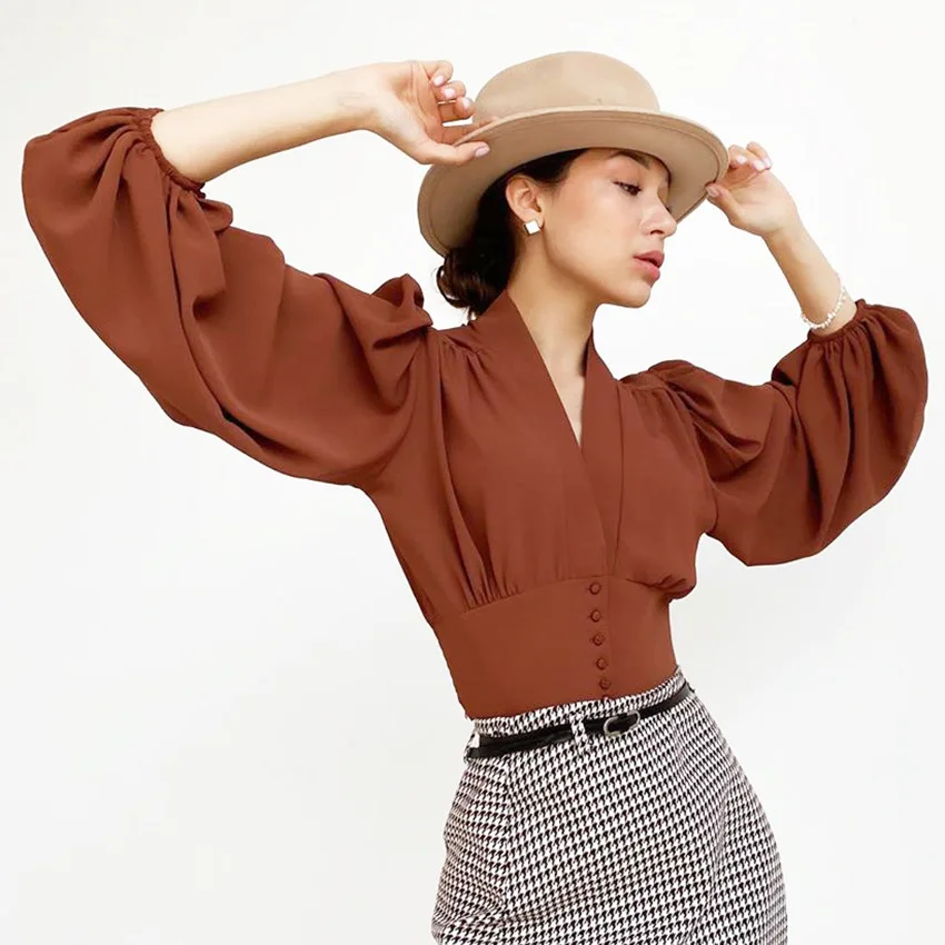 

2022 Spring New French V-Neck Women'S Court Style Temperament Lantern Long Sleeved Slim Shirt