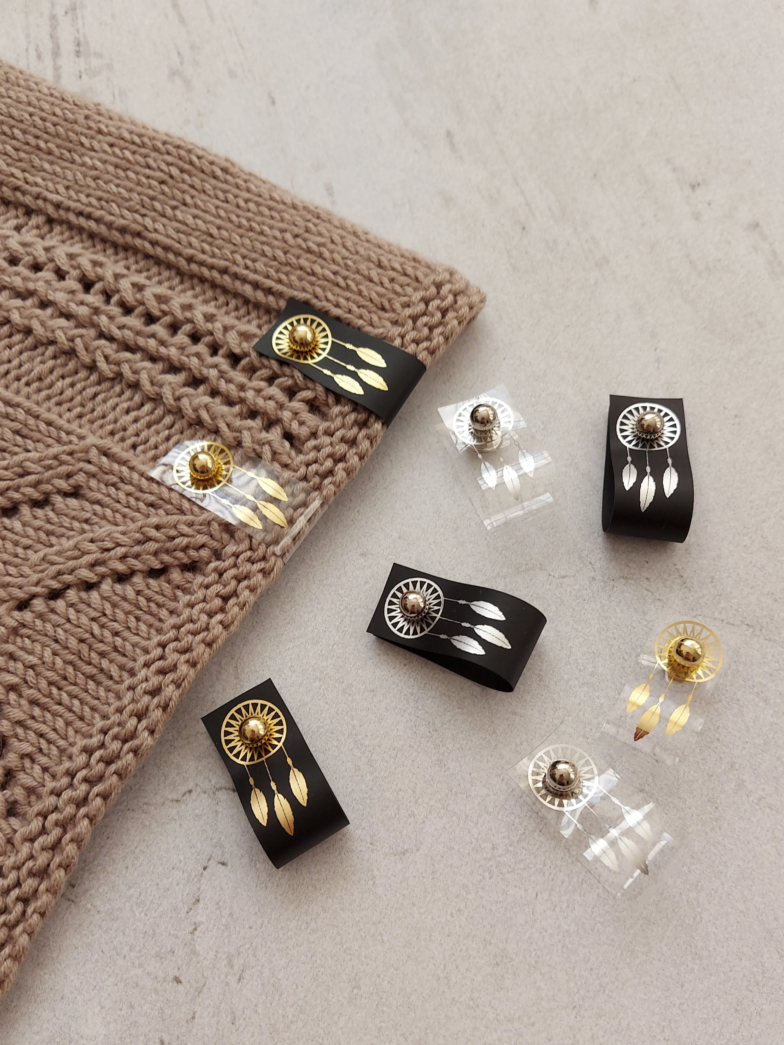 Бирка силиконовая с кнопкой Ловец снов этикетки для вязаных изделий съемные