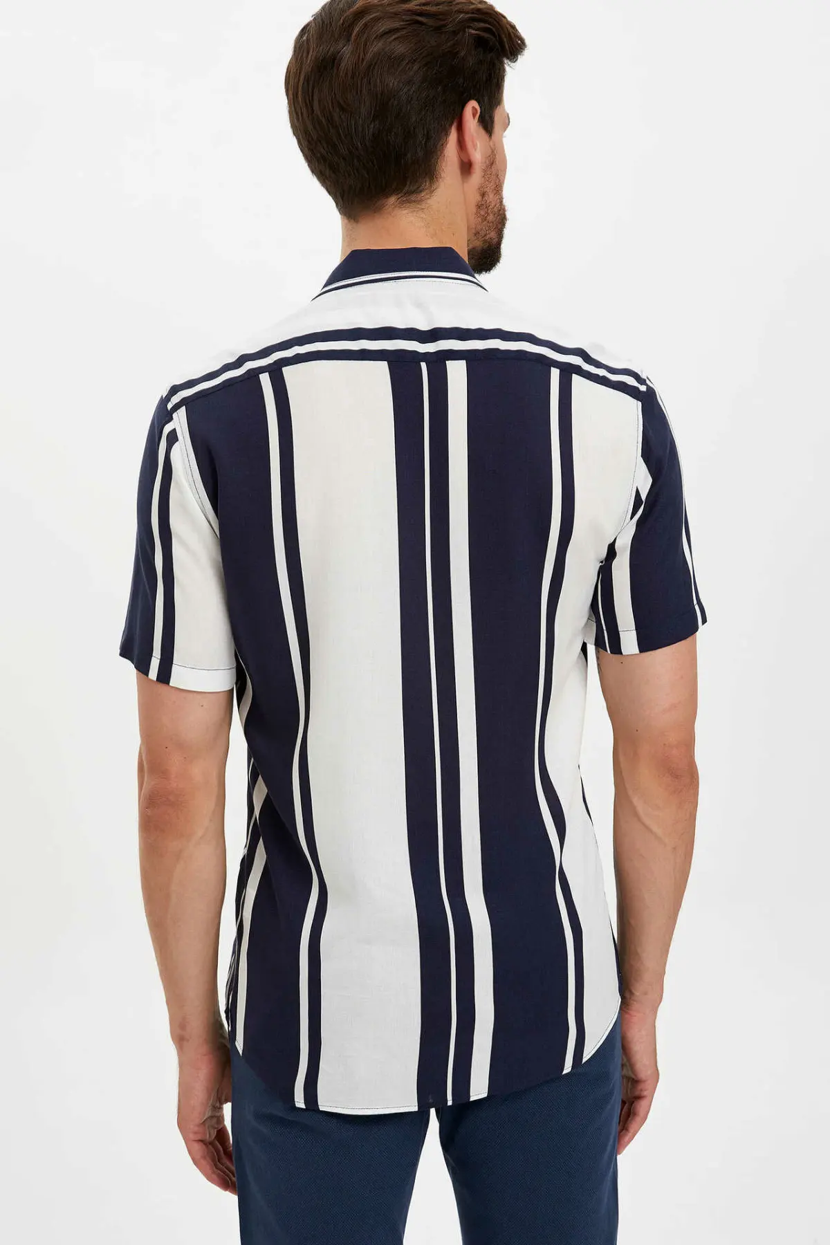 Дефакто модная мужская рубашка с коротким рукавом повседневная полосатая