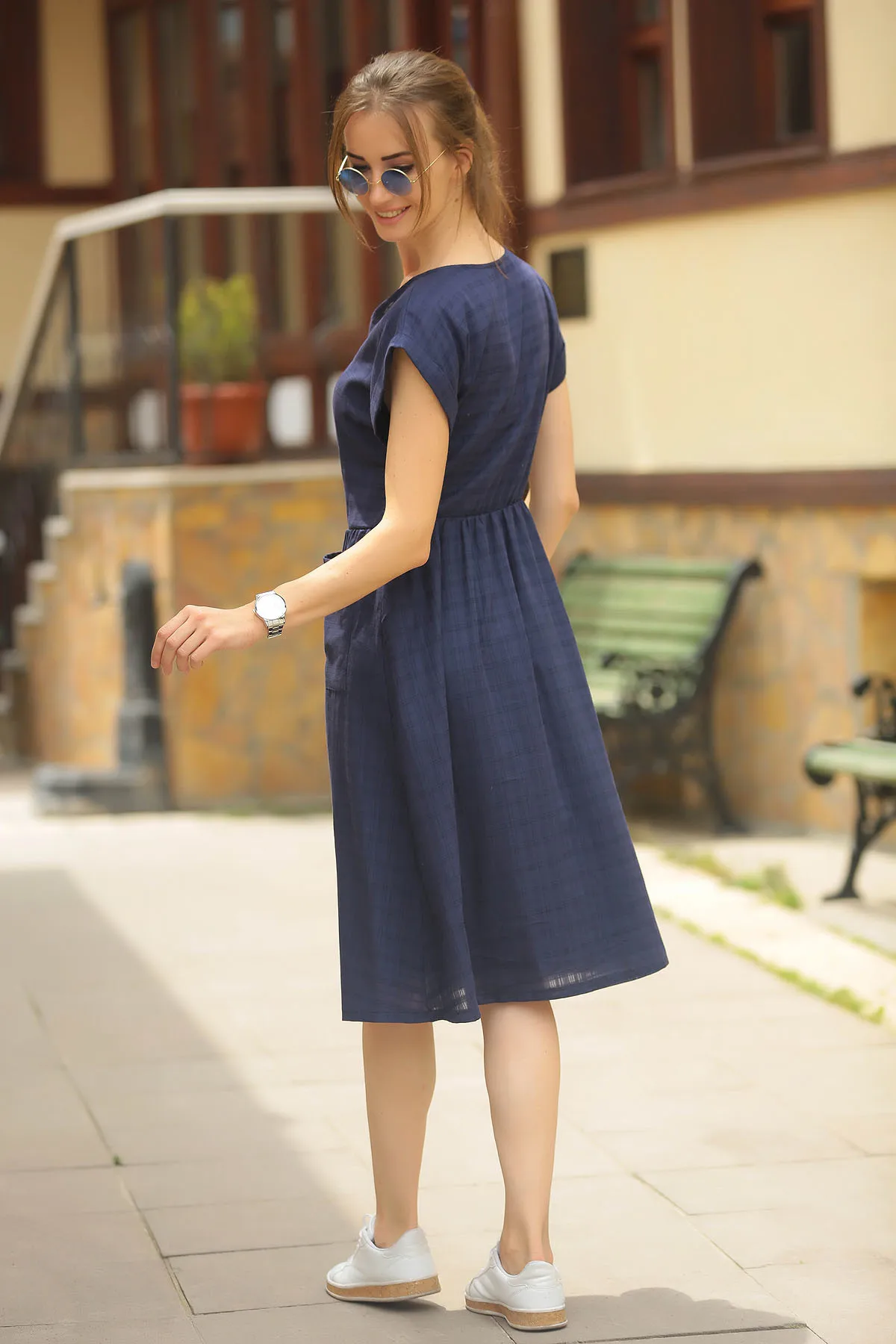 Женское платье на пуговицах Armonika темно-синее с карманом спереди ARM-18Y001138 | Женская