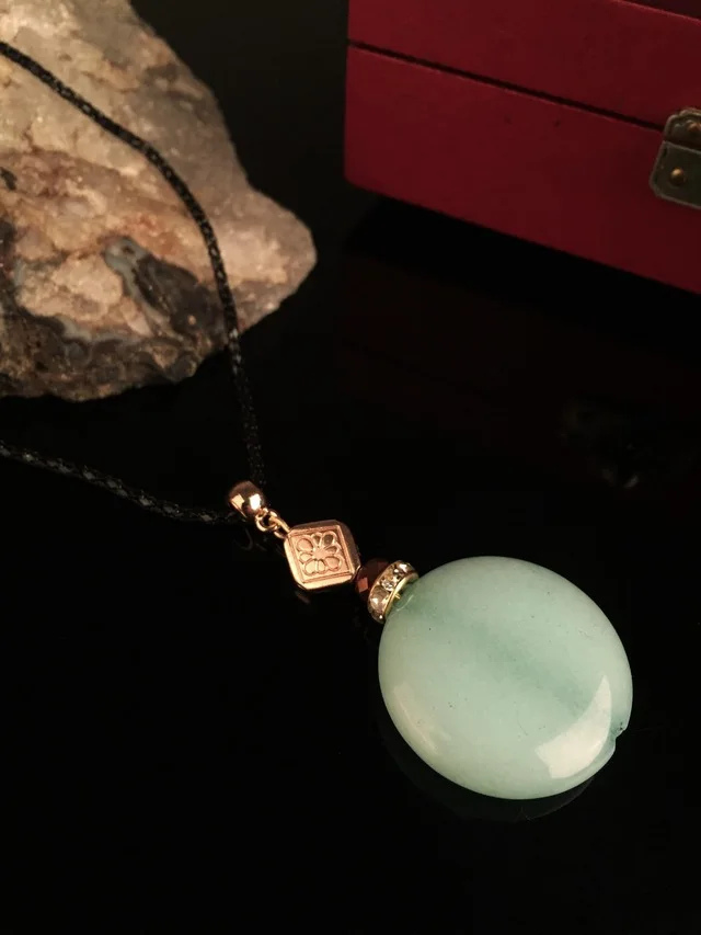 

Dr Stone Natural Stone Women 'S Quartz Stone Necklace XNRS661 372868509