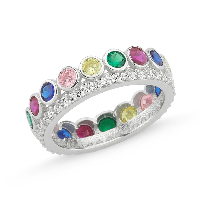 

Серебряное 925 пробы кольцо с фианитом