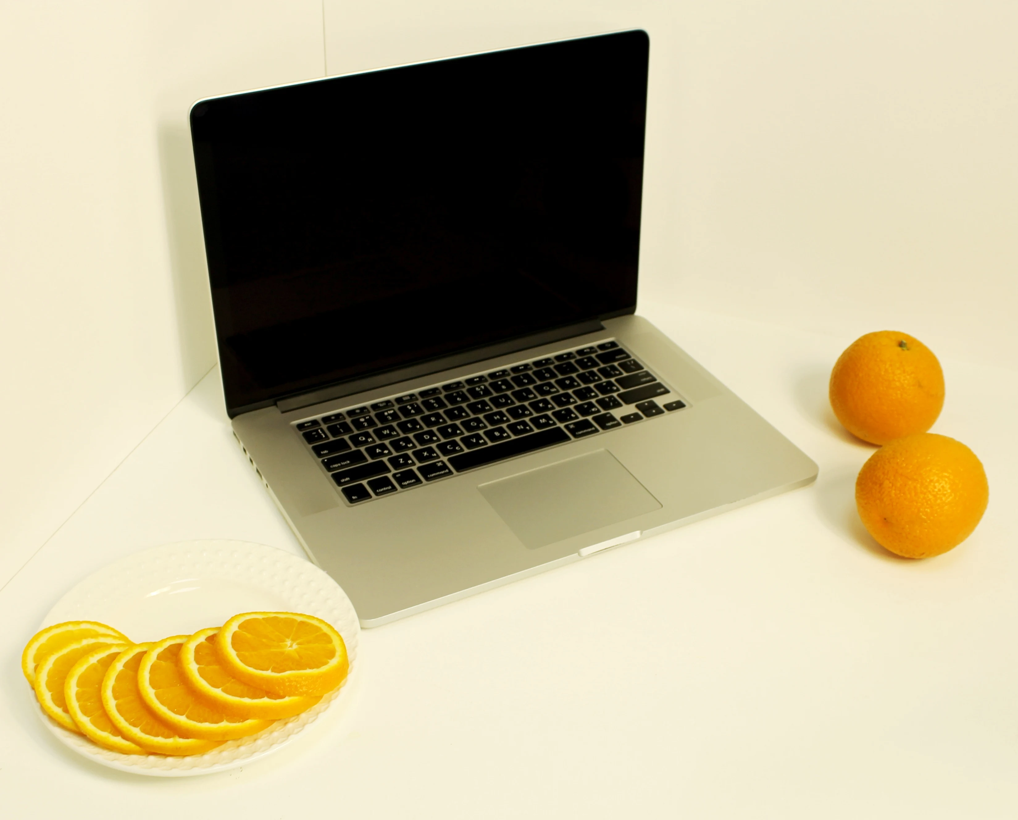 Macbook Pro retina 2015\i7\R 9 M370X 2Gb\16Gb\256Gb\15 4|Ноутбуки| |
