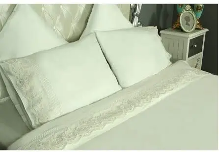 

Porio PR65-5100 - Ivy Ecru Linens Set