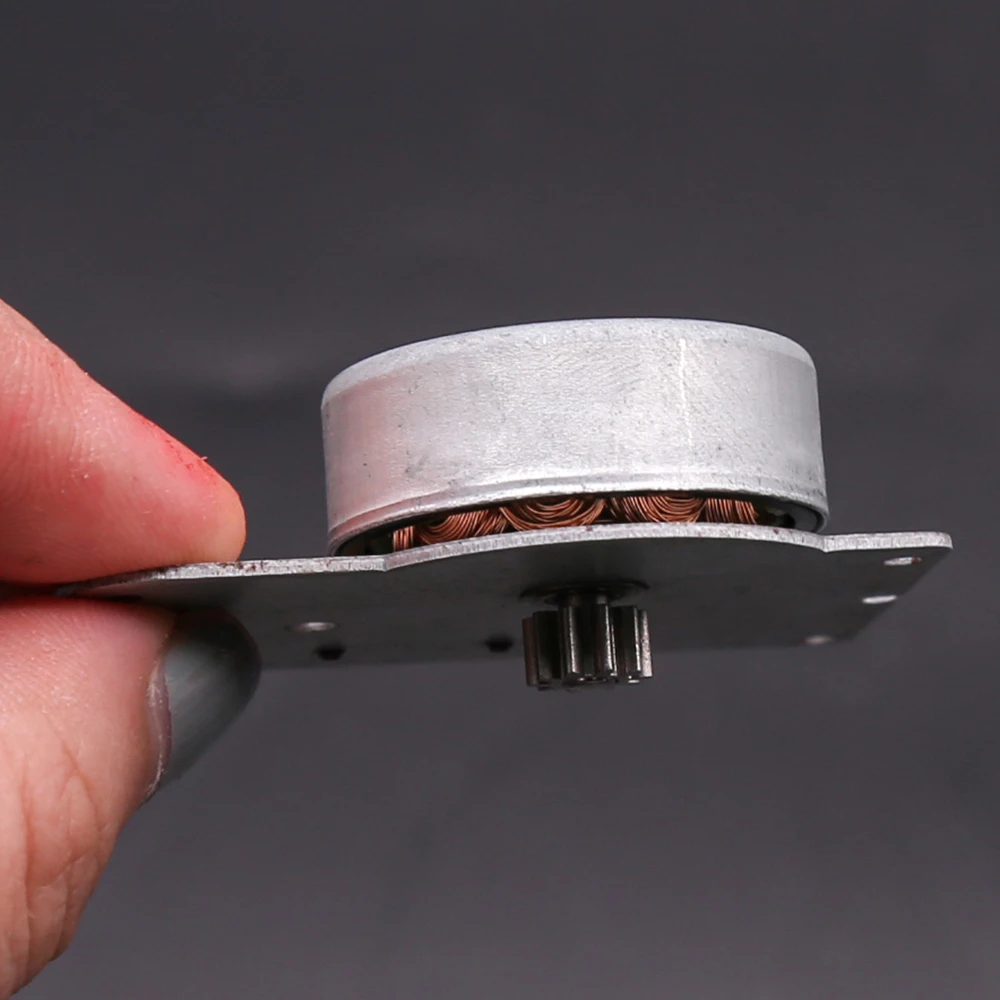 Micro MINI DC Generator Motor 28mm Brushless Three-Phase Pinch Hobby With Gear and Platform DIY | Обустройство дома