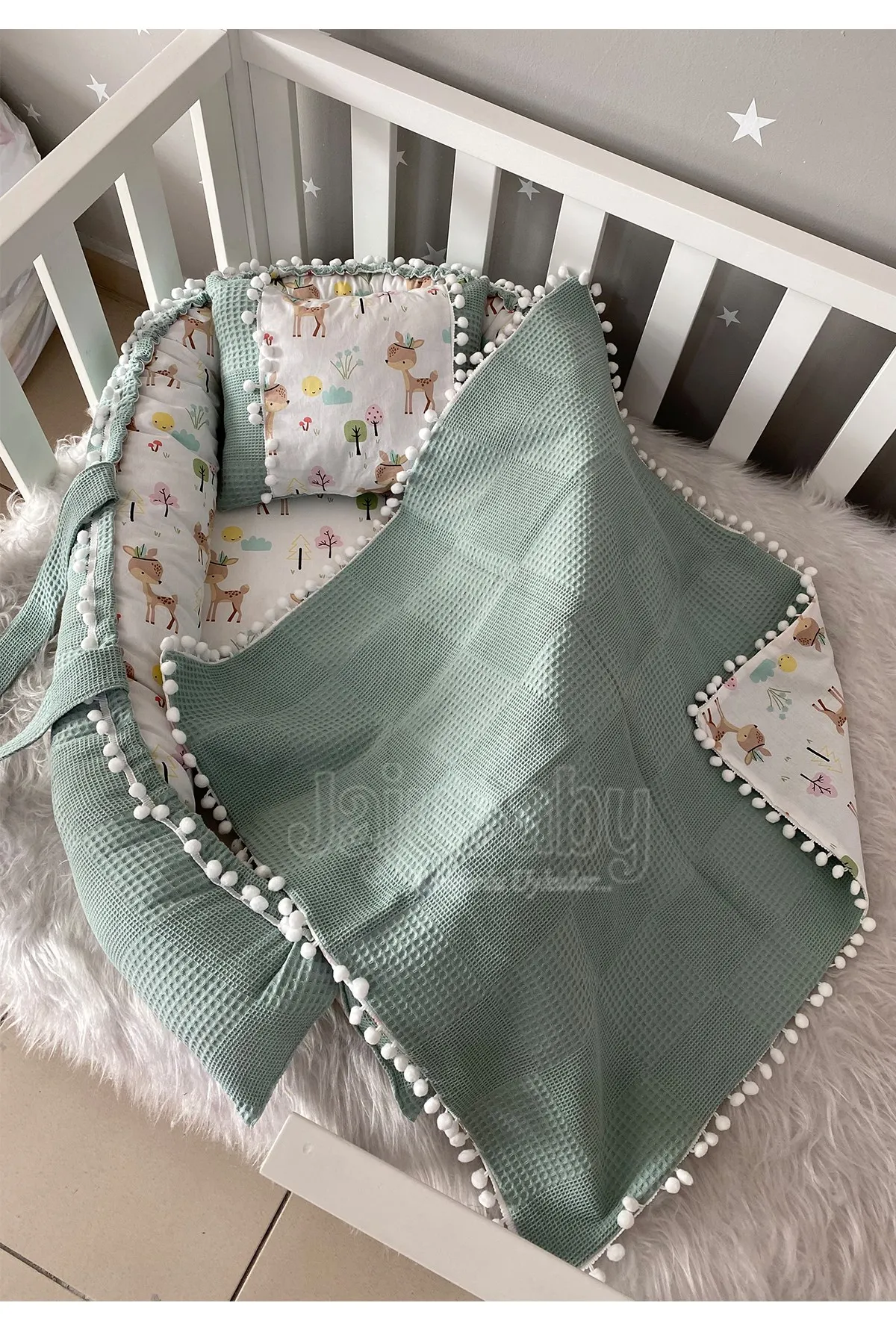 Jaju Baby Handmade Green Pique and Poplin Fabric Gazelle Design 3-Piece Babynest Set with Pompom Mother Side Portable Baby Bed