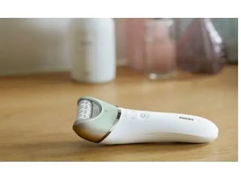 

Philips BRE620 / 05 Satinelle advanced wet and dry epilator