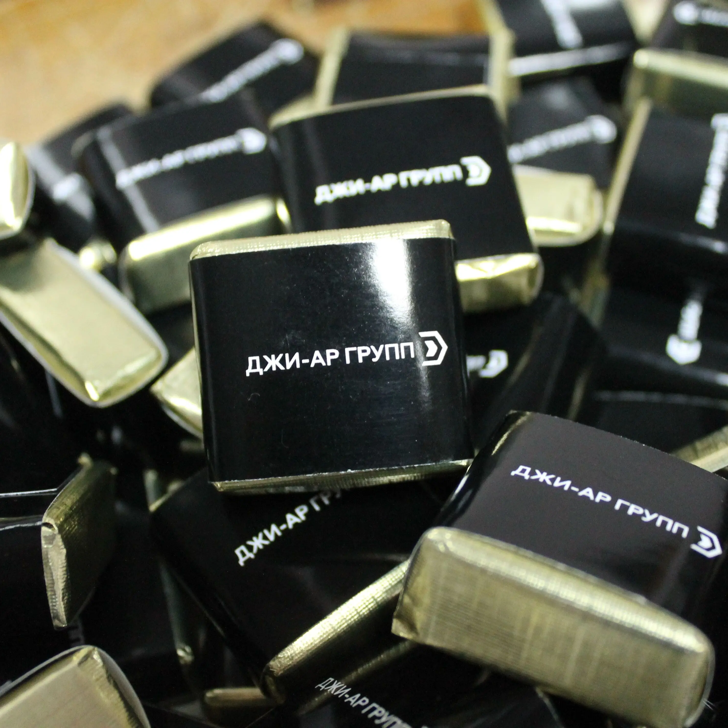 Этикетки на конфетки. Бизнес Презенты клиентам . подарки торжество сувенир гости