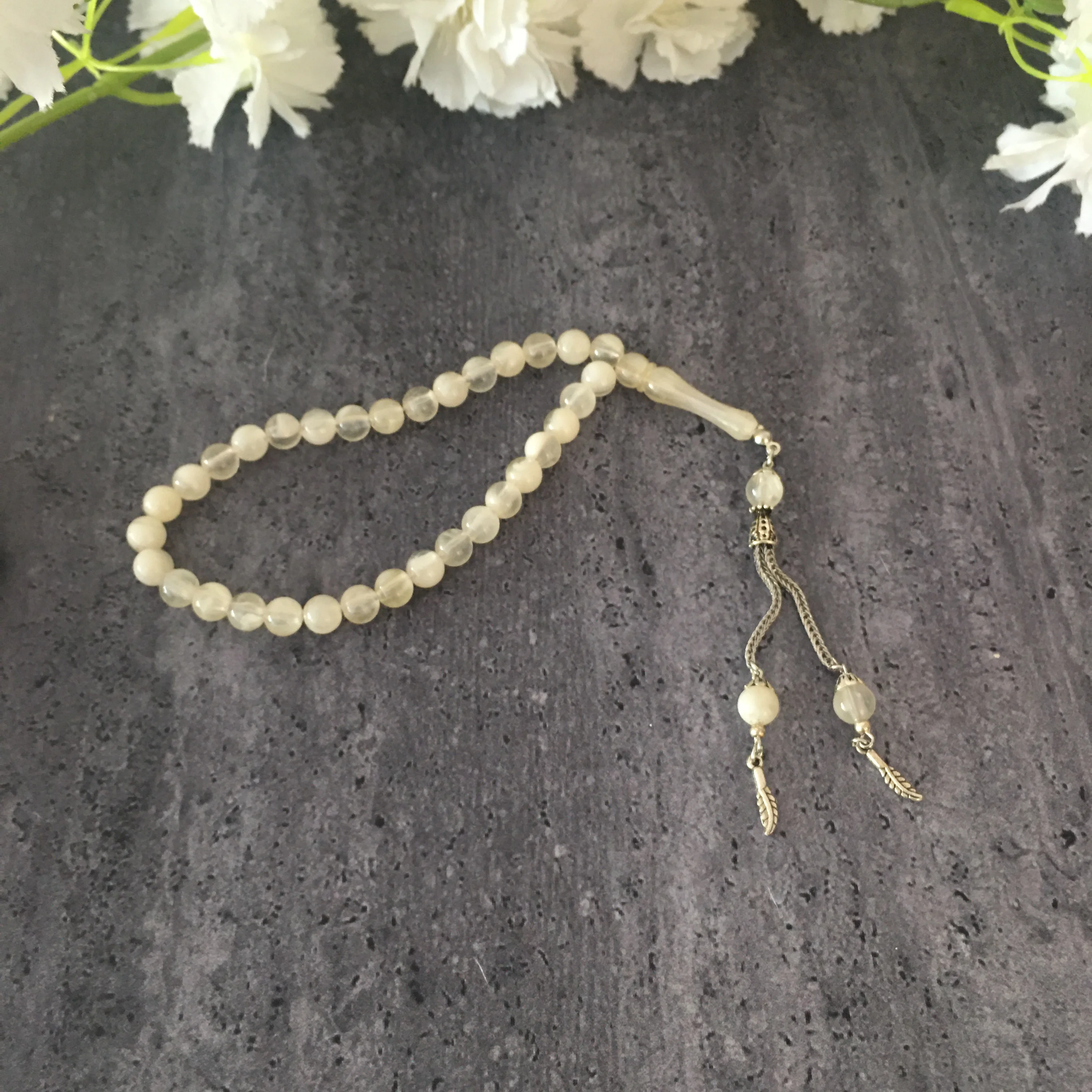 Затягивание янтарного исламского молитвы 33 бусины Четки Tasbeeh tasbih misbaha белый