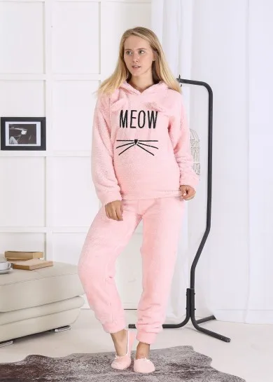 Very Cute Winter Pink Pajamas Set With Cat Figure For Women
