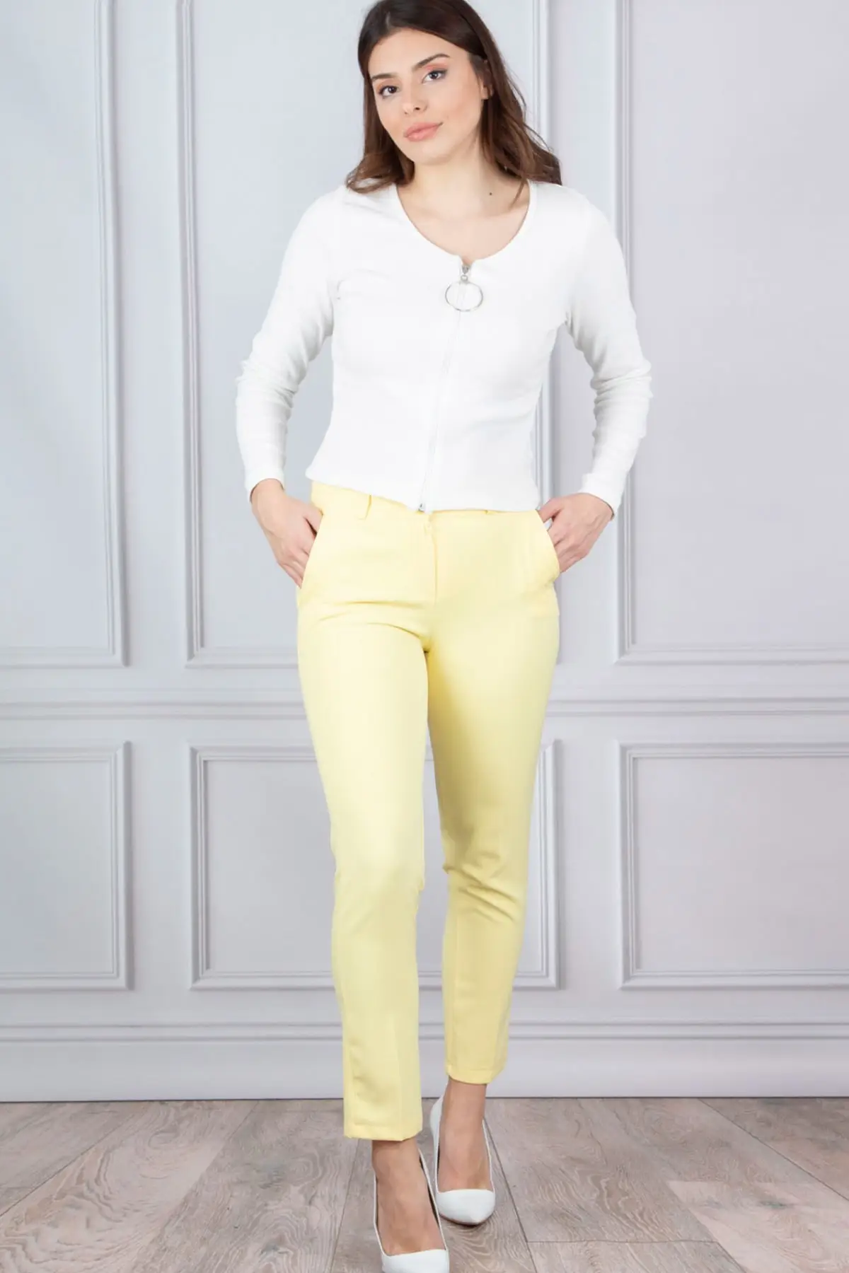 Женские классические брюки Sans Textile с карманами 85 N5210 | Женская одежда