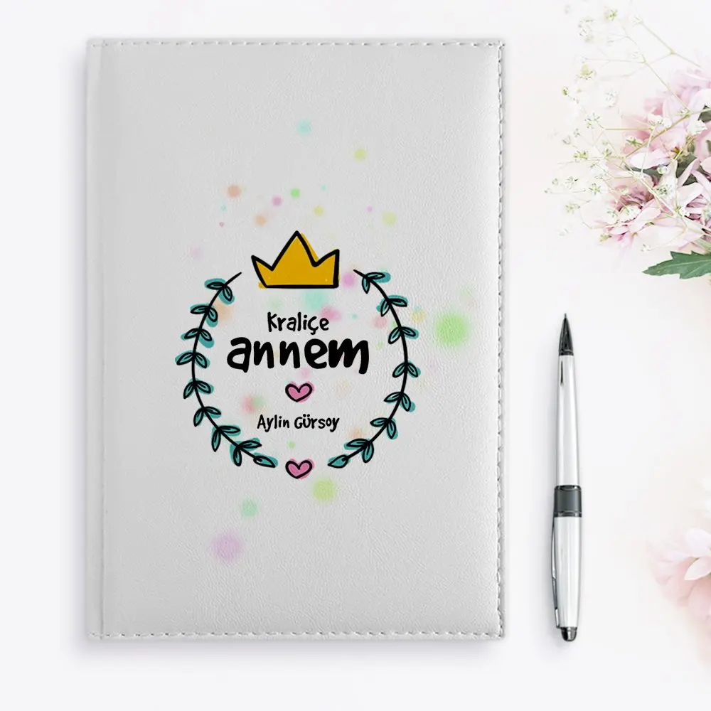 

Personalized Queen Mom Design 2020 White Leather Organizer-1