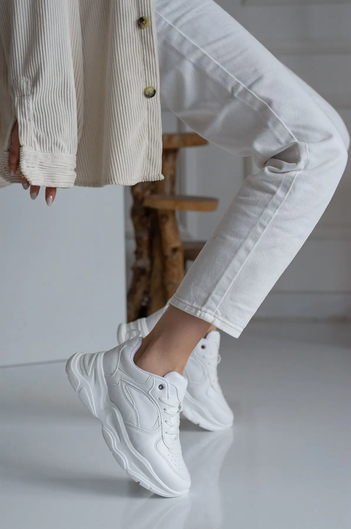 

Summer Shoes Ladies 2022 Sneakers Women's Sports 2022 Fashion Medium Heel White Nice Novelty Casual Woman Loafers Female Heel