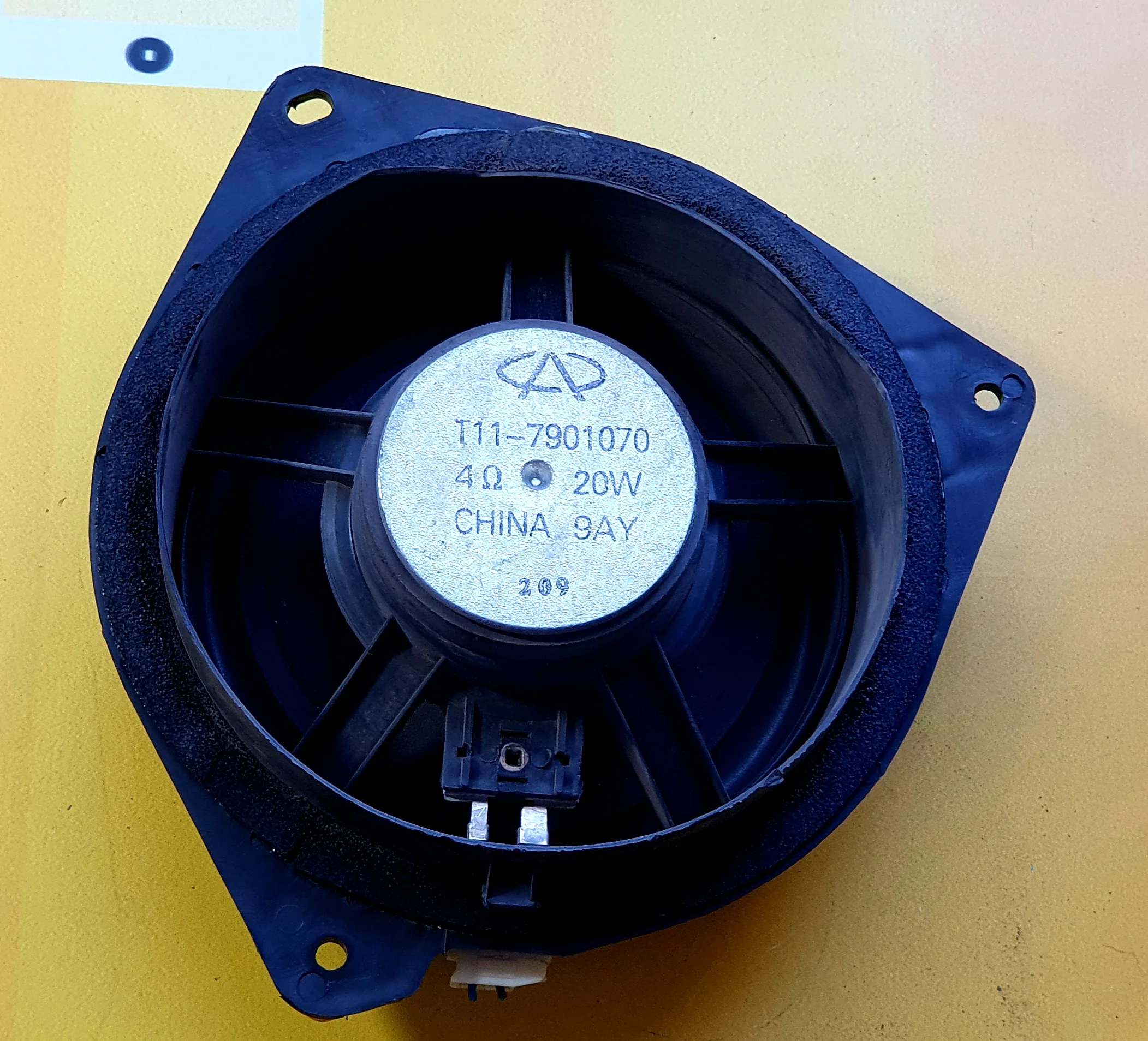 Динамик (ЦС) T11-7901070 Оригинал - CHERY Speaker (CA) t11-7901070 original-Chery speaker column т11-7901070 |
